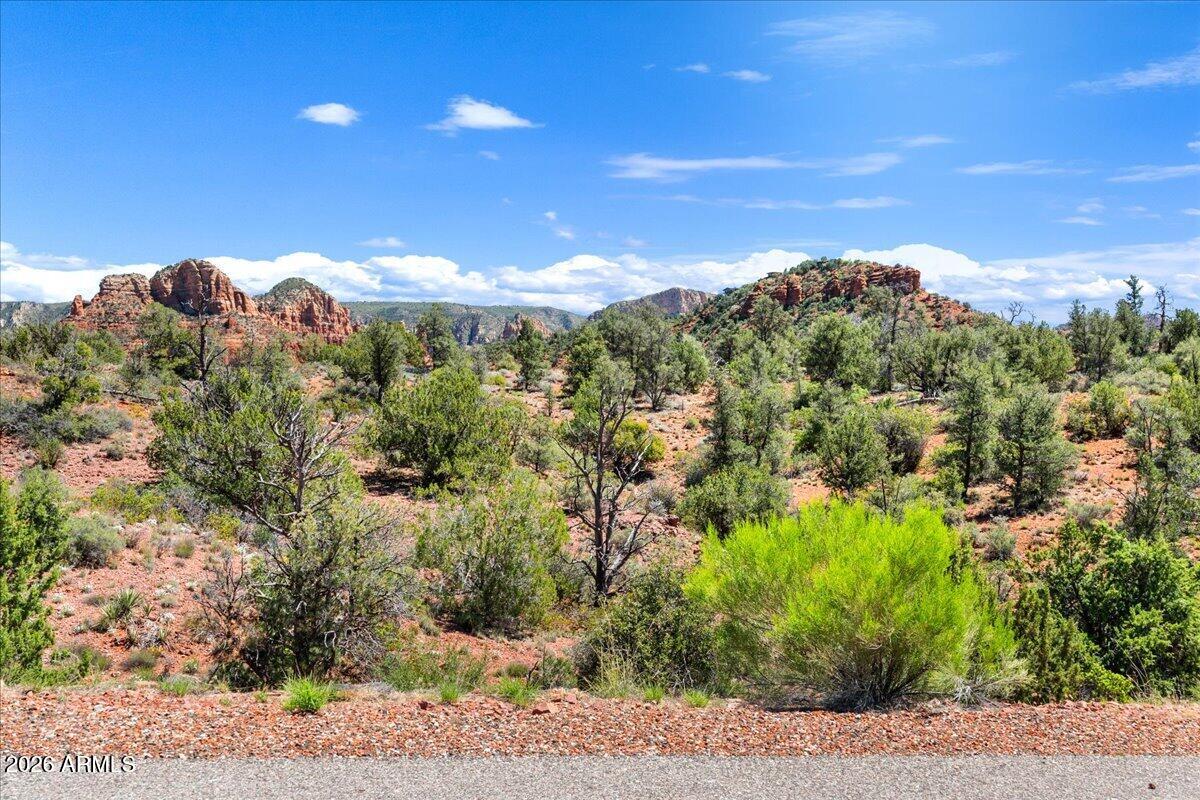 18 & 38 Peak Point Court 26 &33