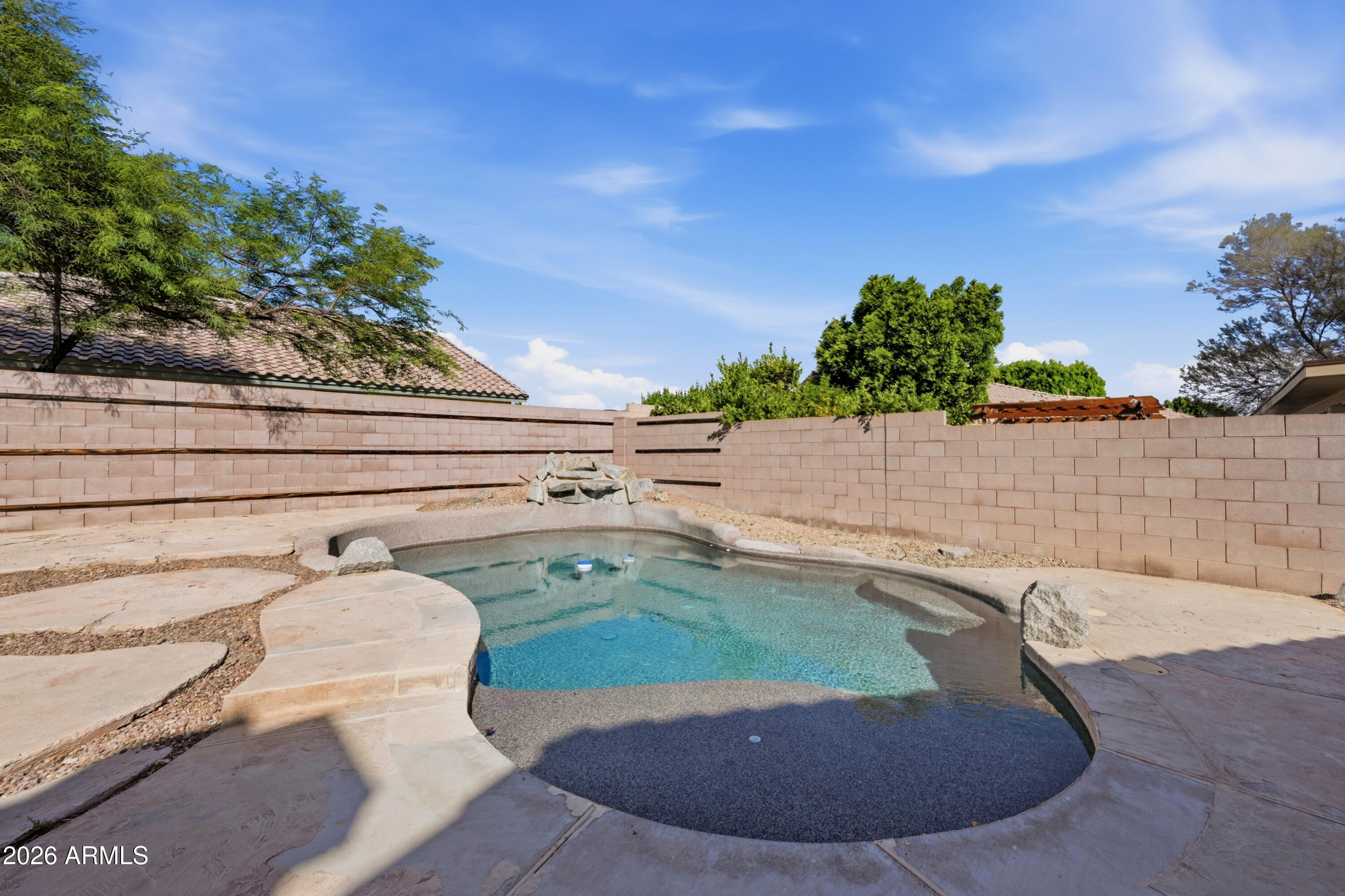 ARROWHEAD COVE - Residential