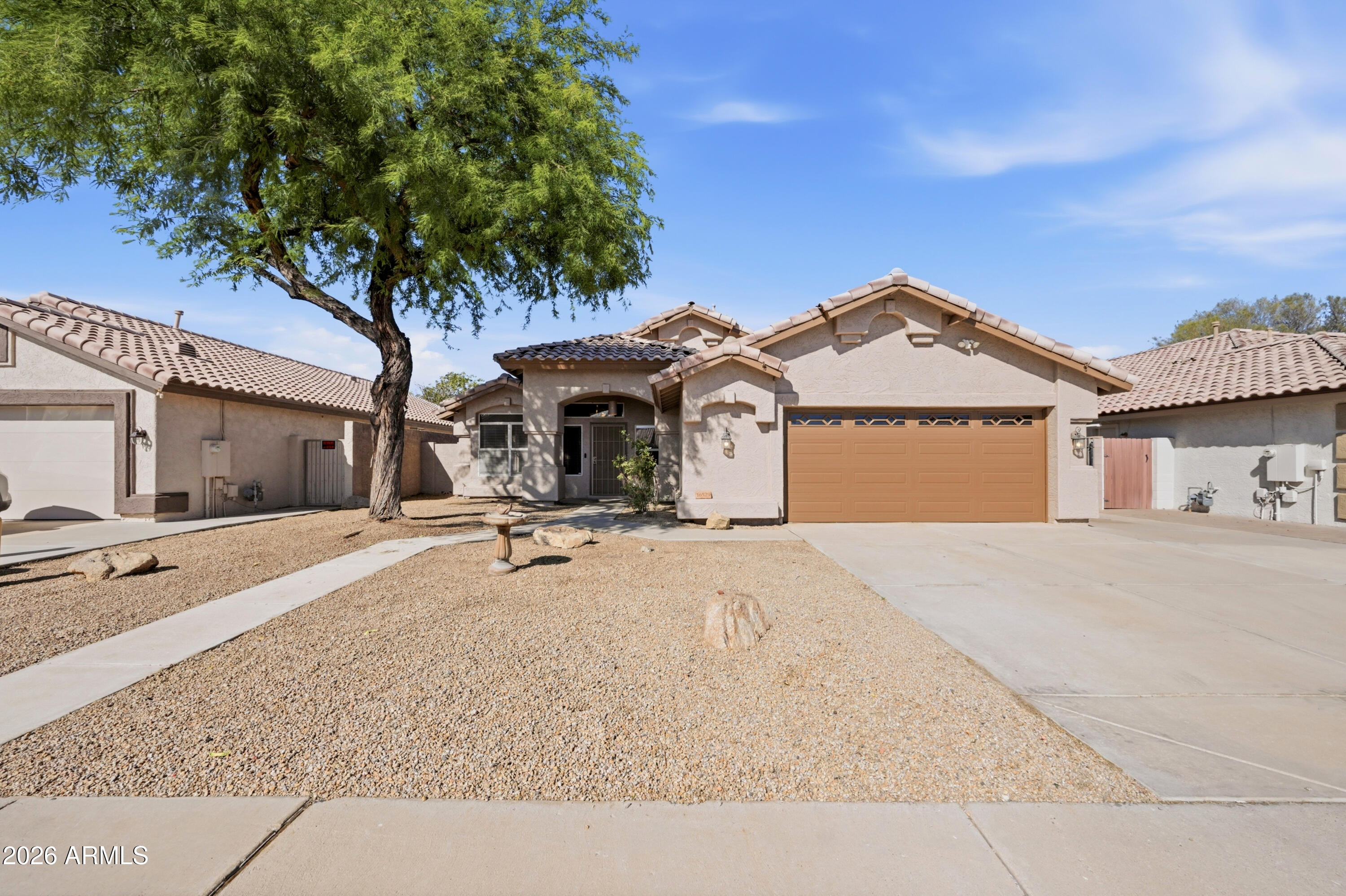 ARROWHEAD COVE - Residential