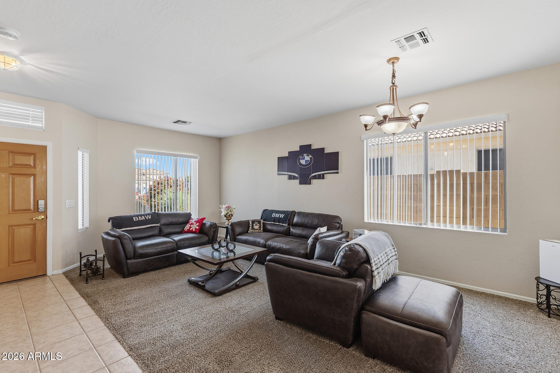 5673 W LAURIE Lane