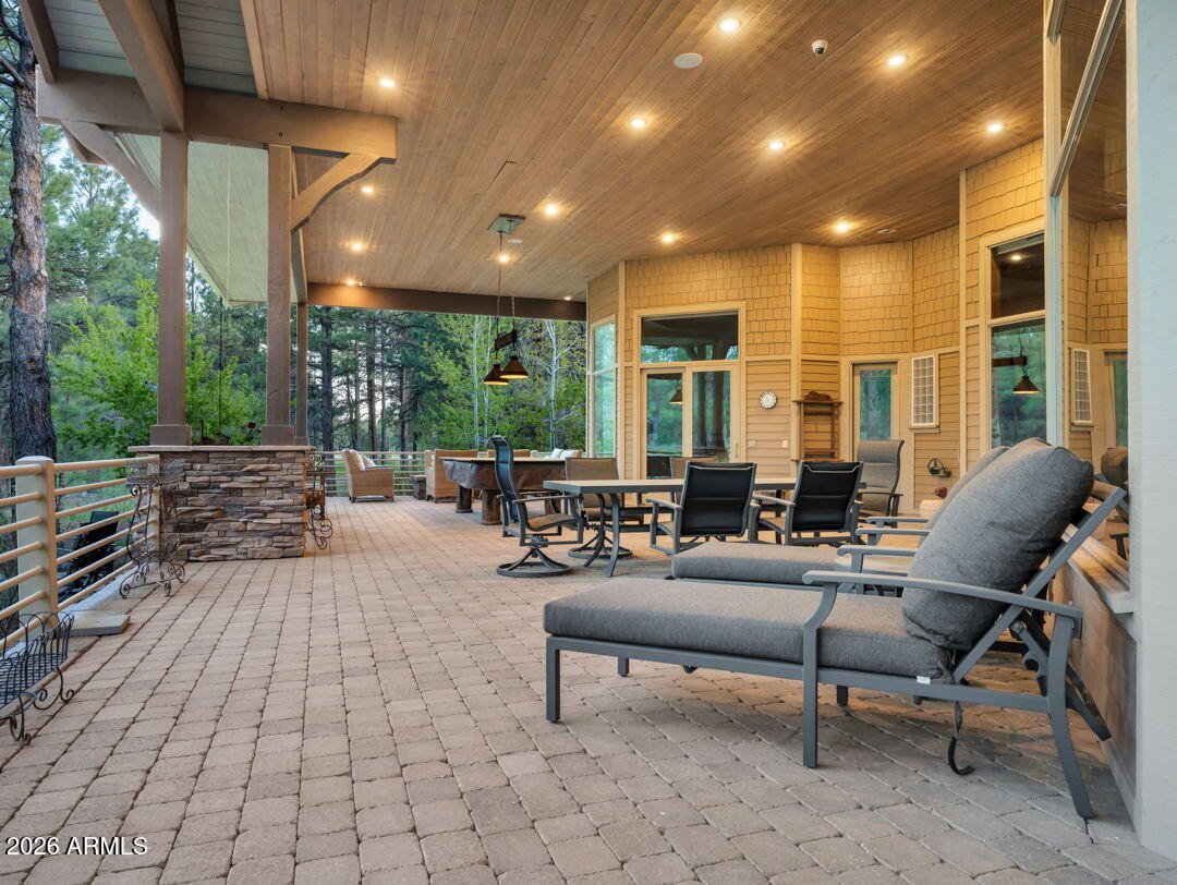 FOREST HIGHLANDS - Residential