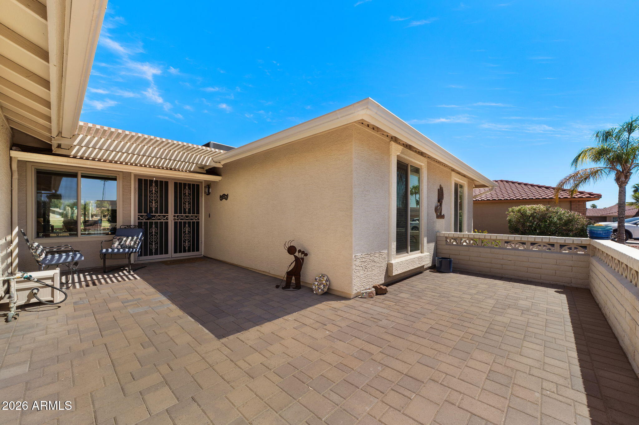 2282 LEISURE WORLD --