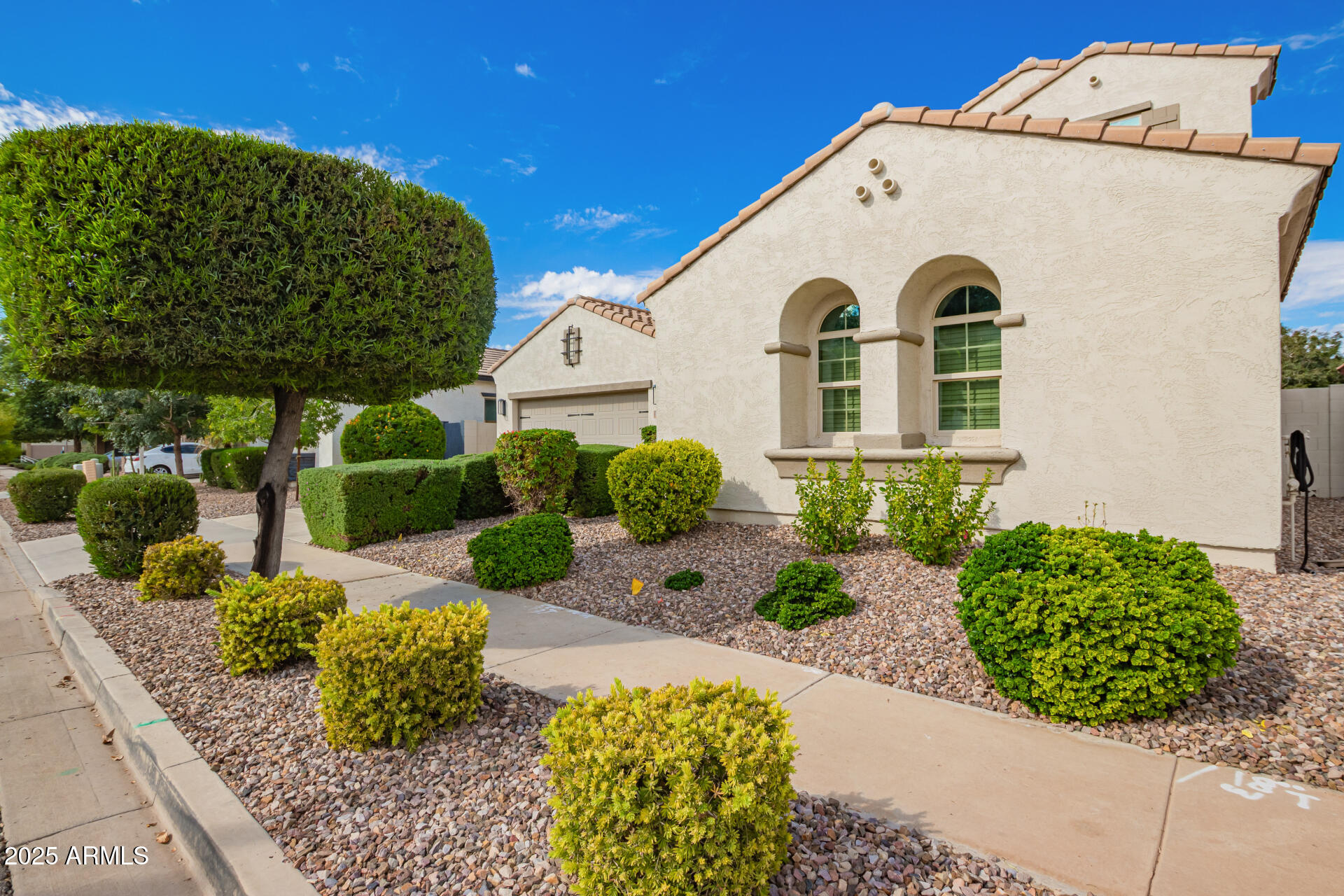 Homes for Sale in Queen Creek Arizona 2 3516 E MEGAN Street