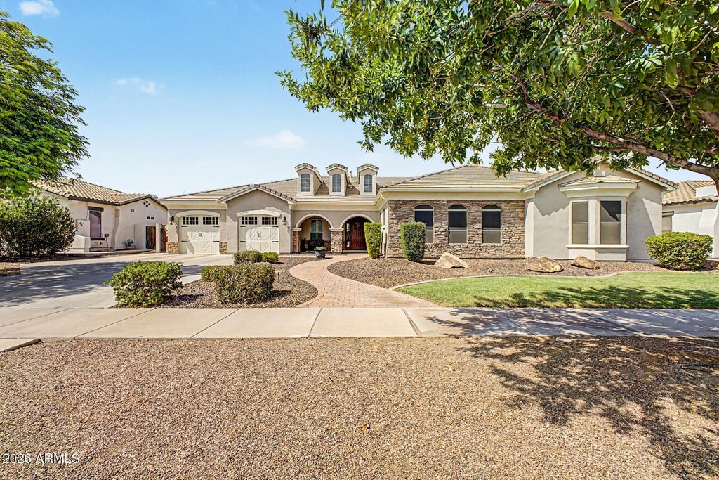 Photo of 20114 E Sonoqui Boulevard, Queen Creek, AZ 85142 (MLS # 7066046)