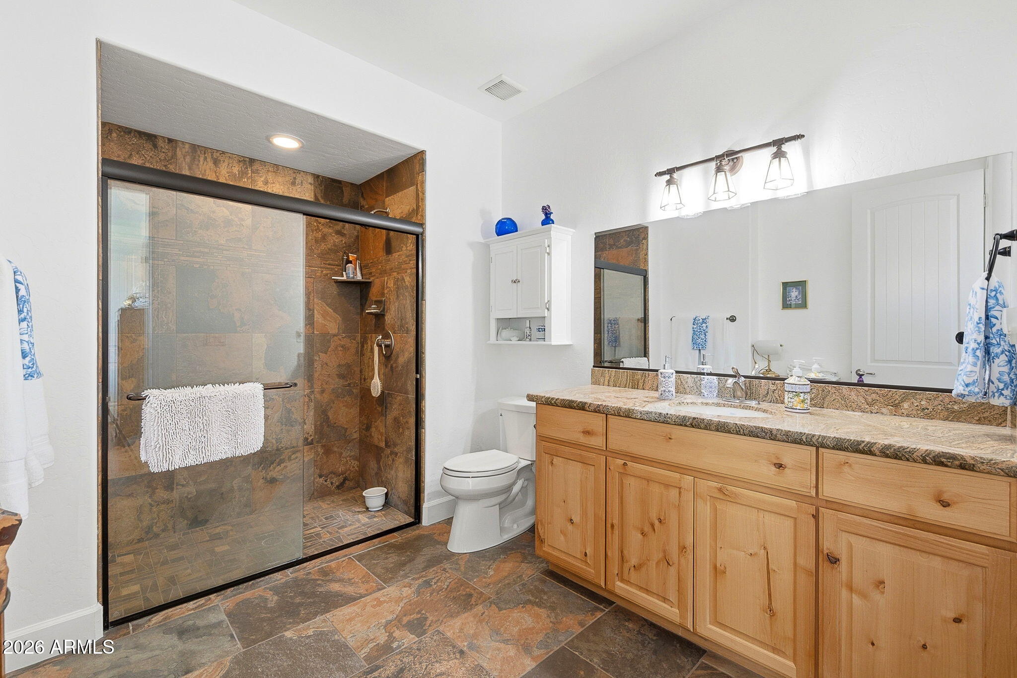 KINGSWOOD HEIGHTS UNIT 1 - Residential