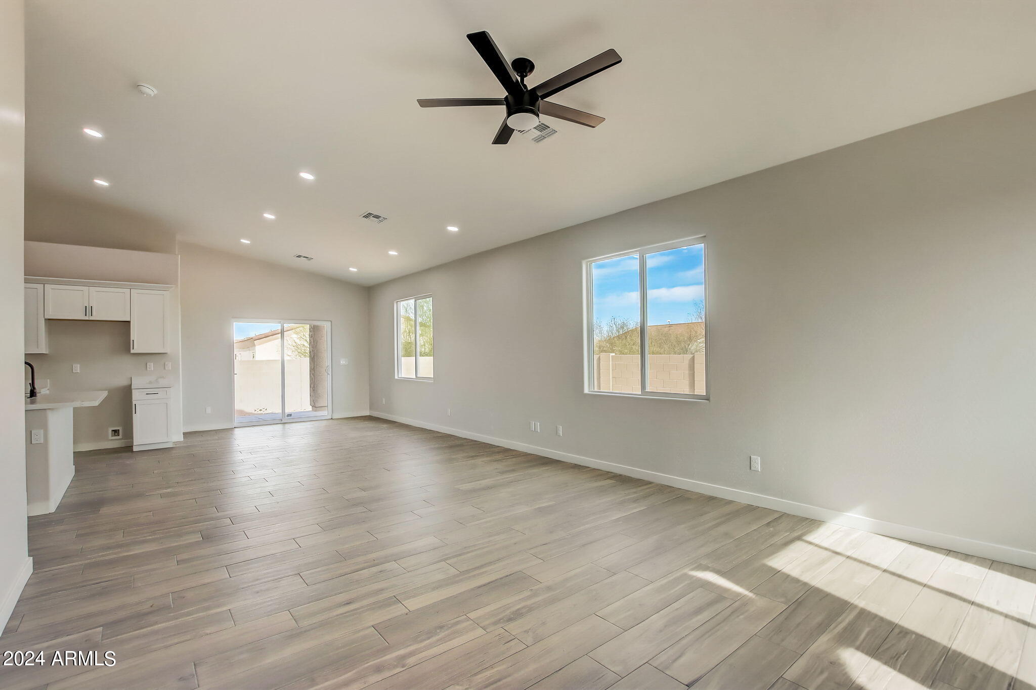8529 W REVENTON Drive