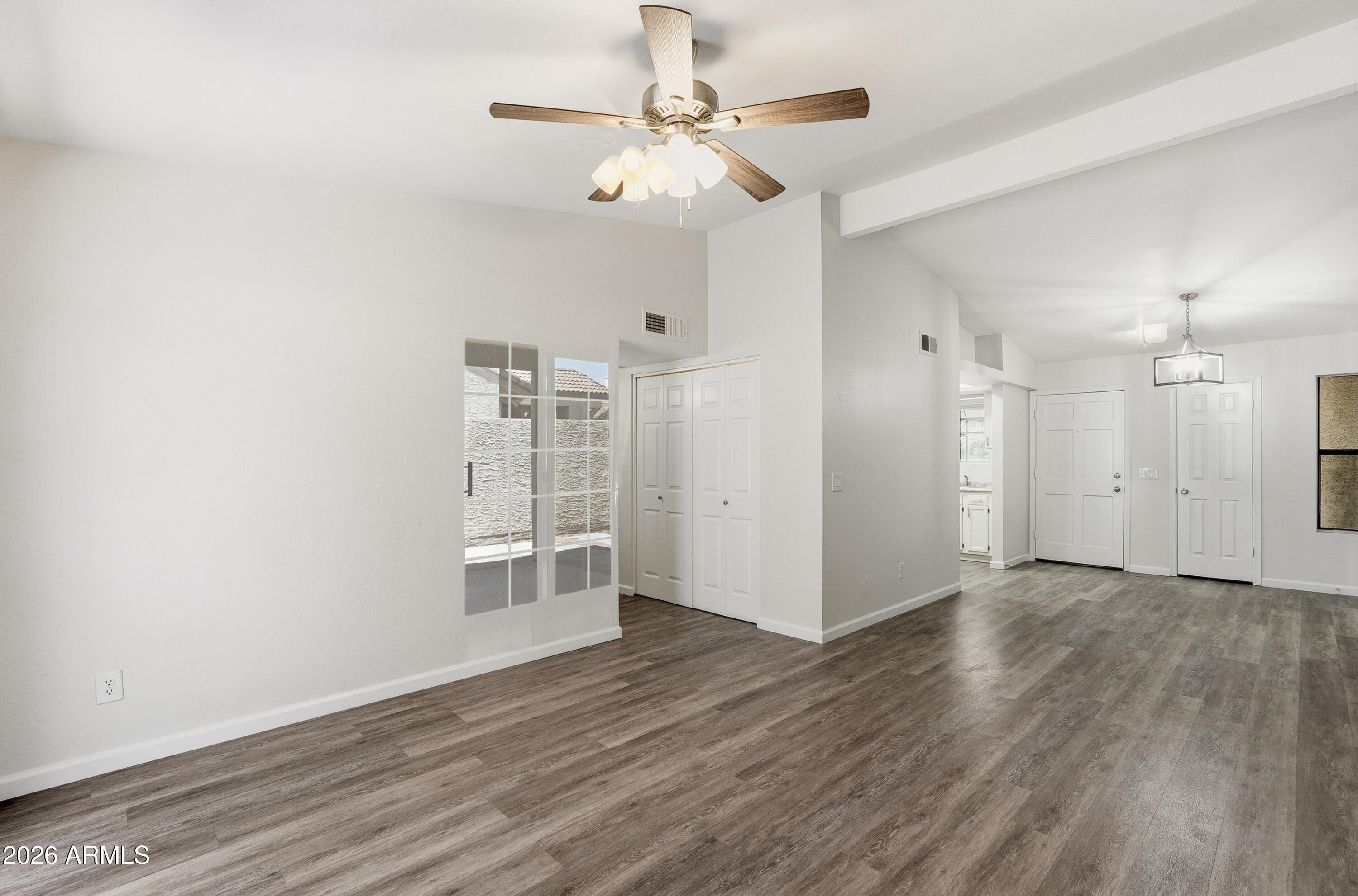 1500 N SUNVIEW Parkway 74