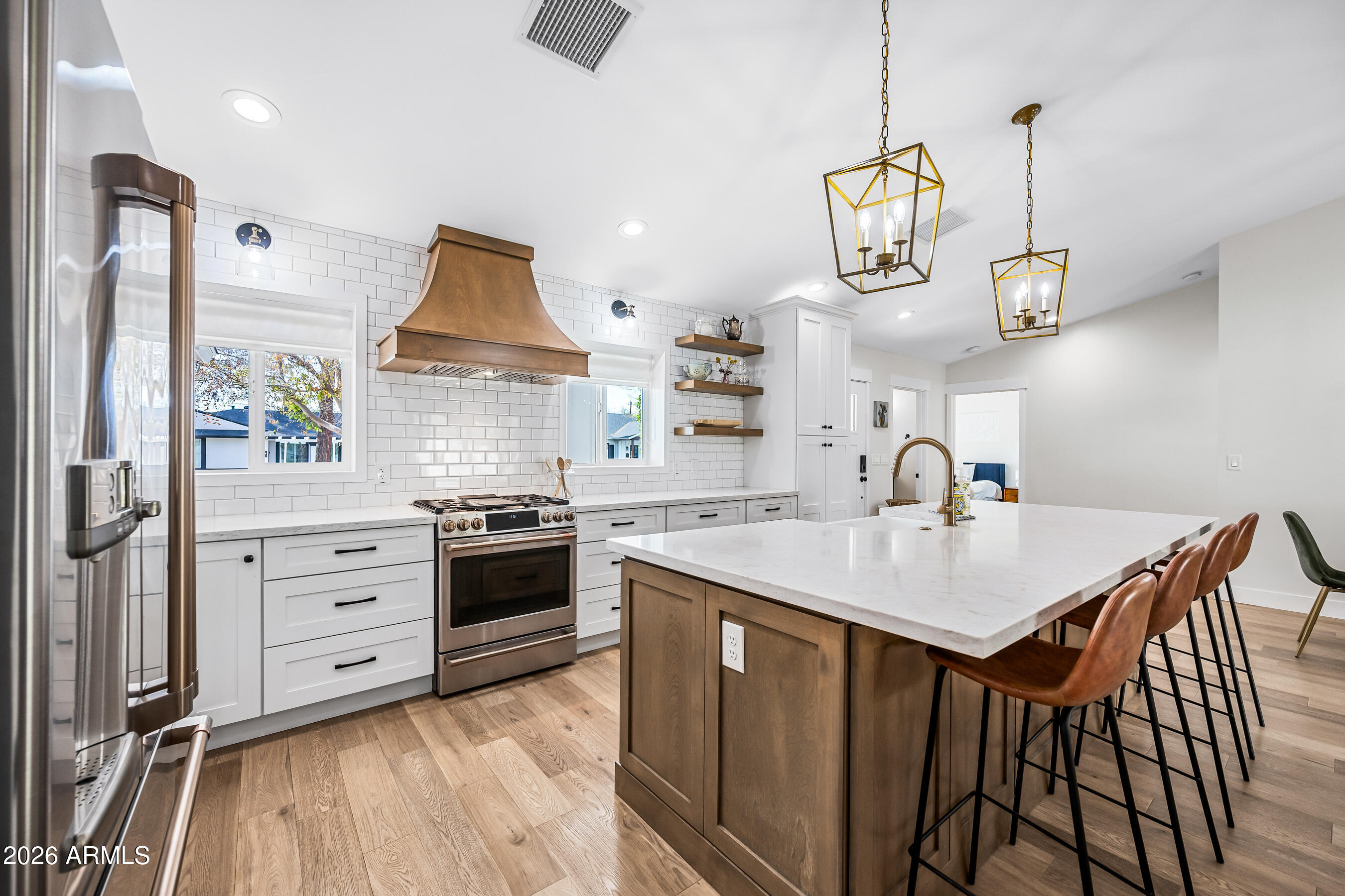 4110 E CATALINA Drive