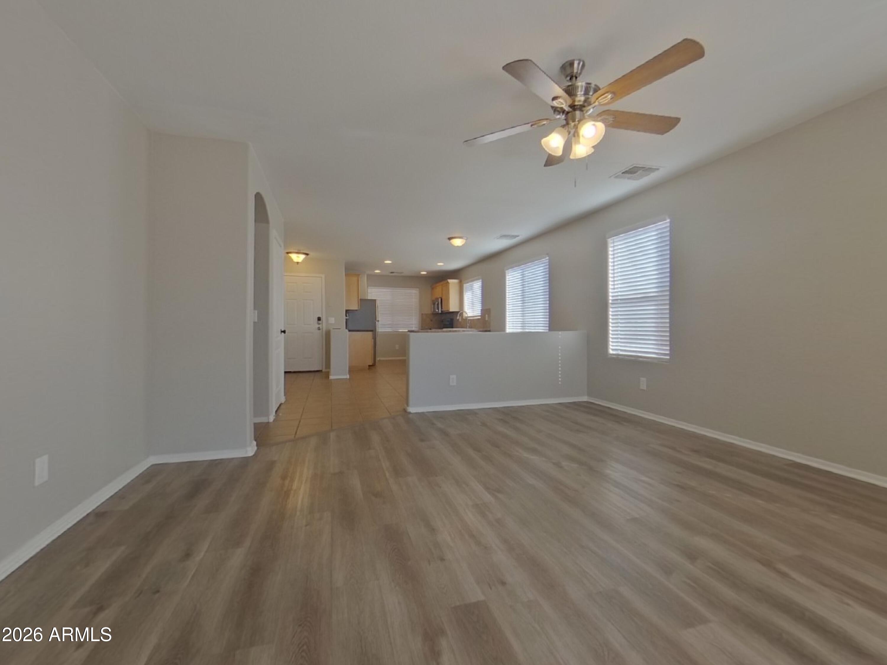 25841 W VALLEY VIEW Drive