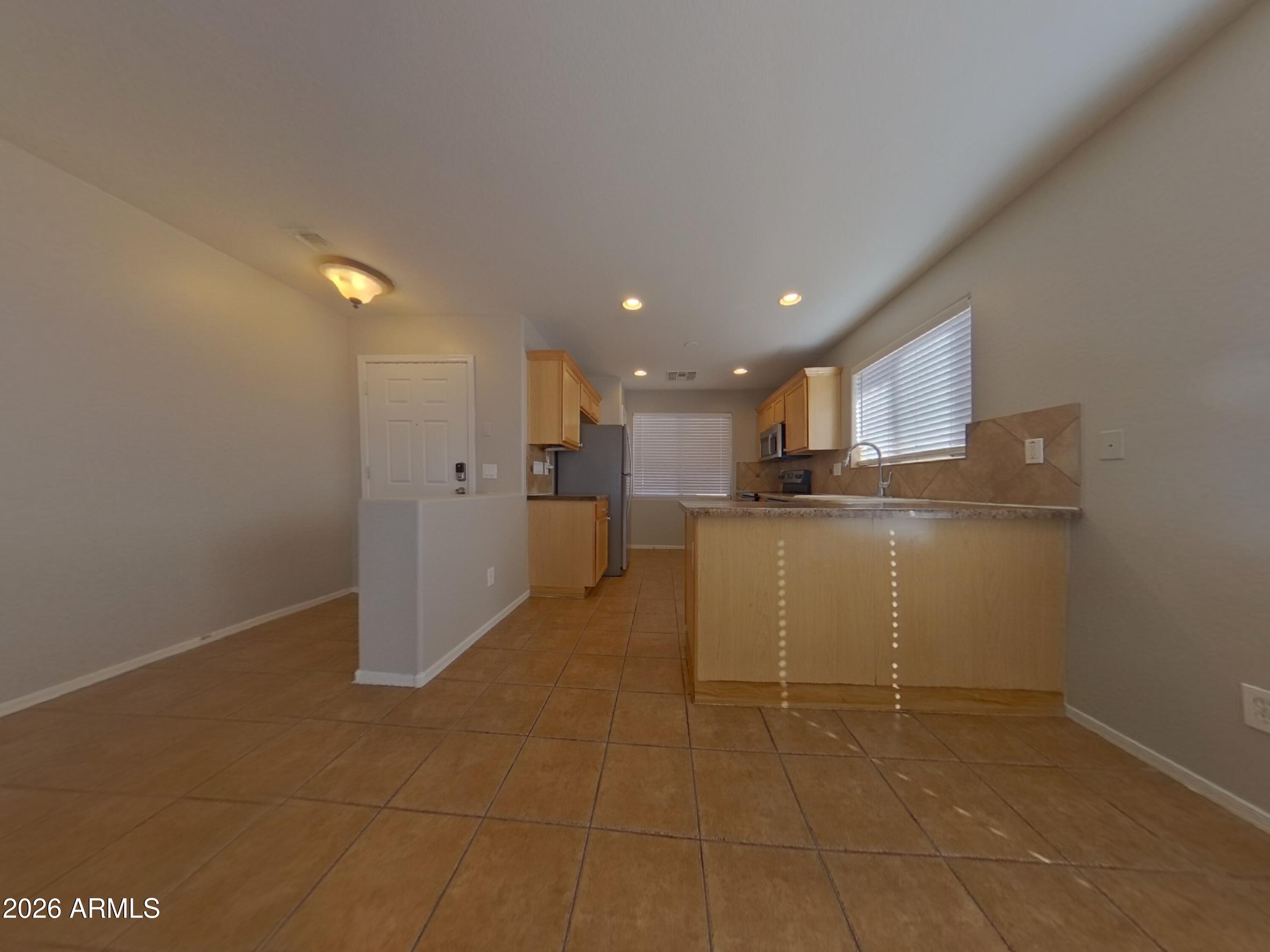 25841 W VALLEY VIEW Drive