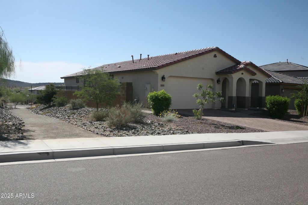 Photo of 31933 N 124th Drive, Peoria, AZ 85383 (MLS # 6952149)