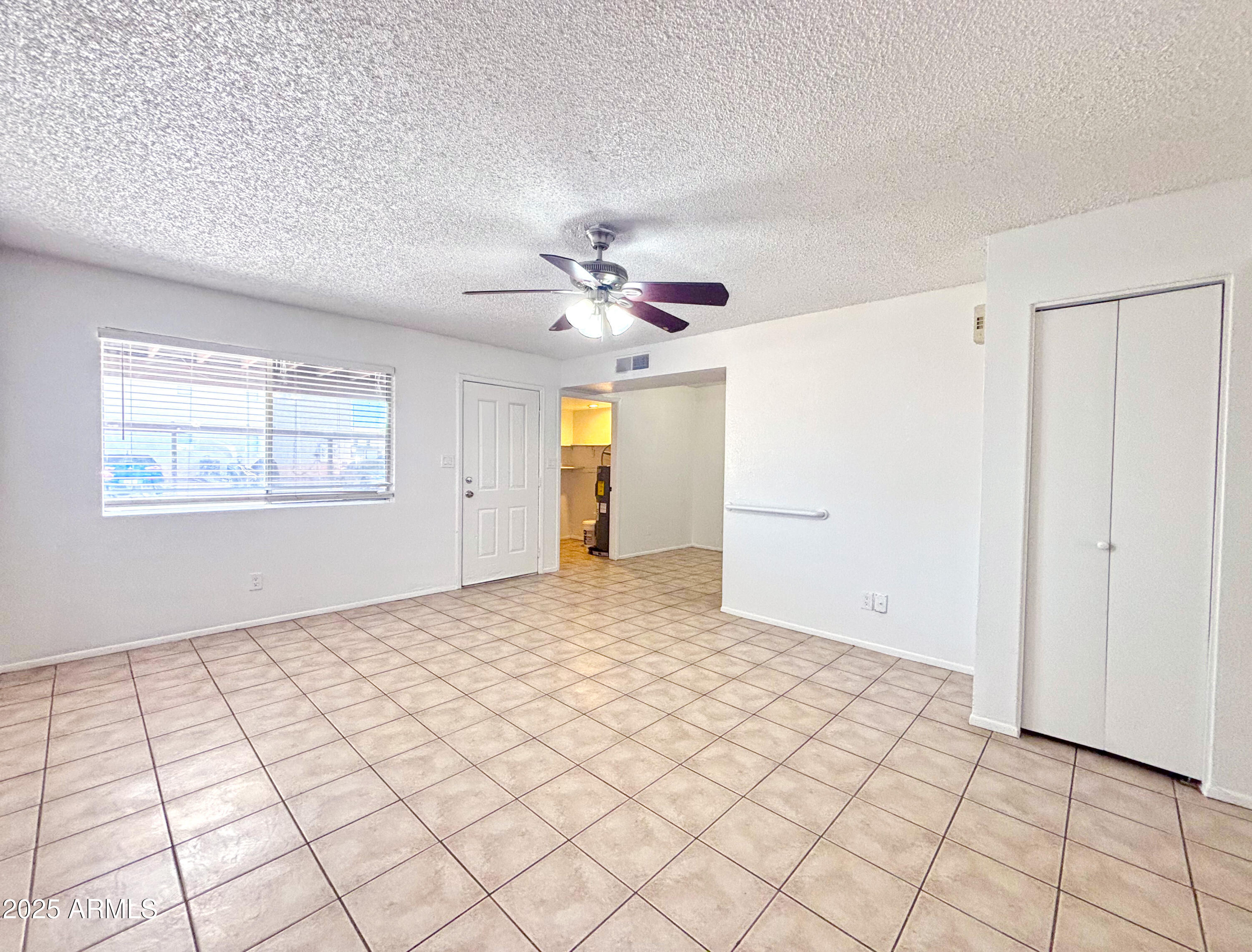 416 N ROCA Circle