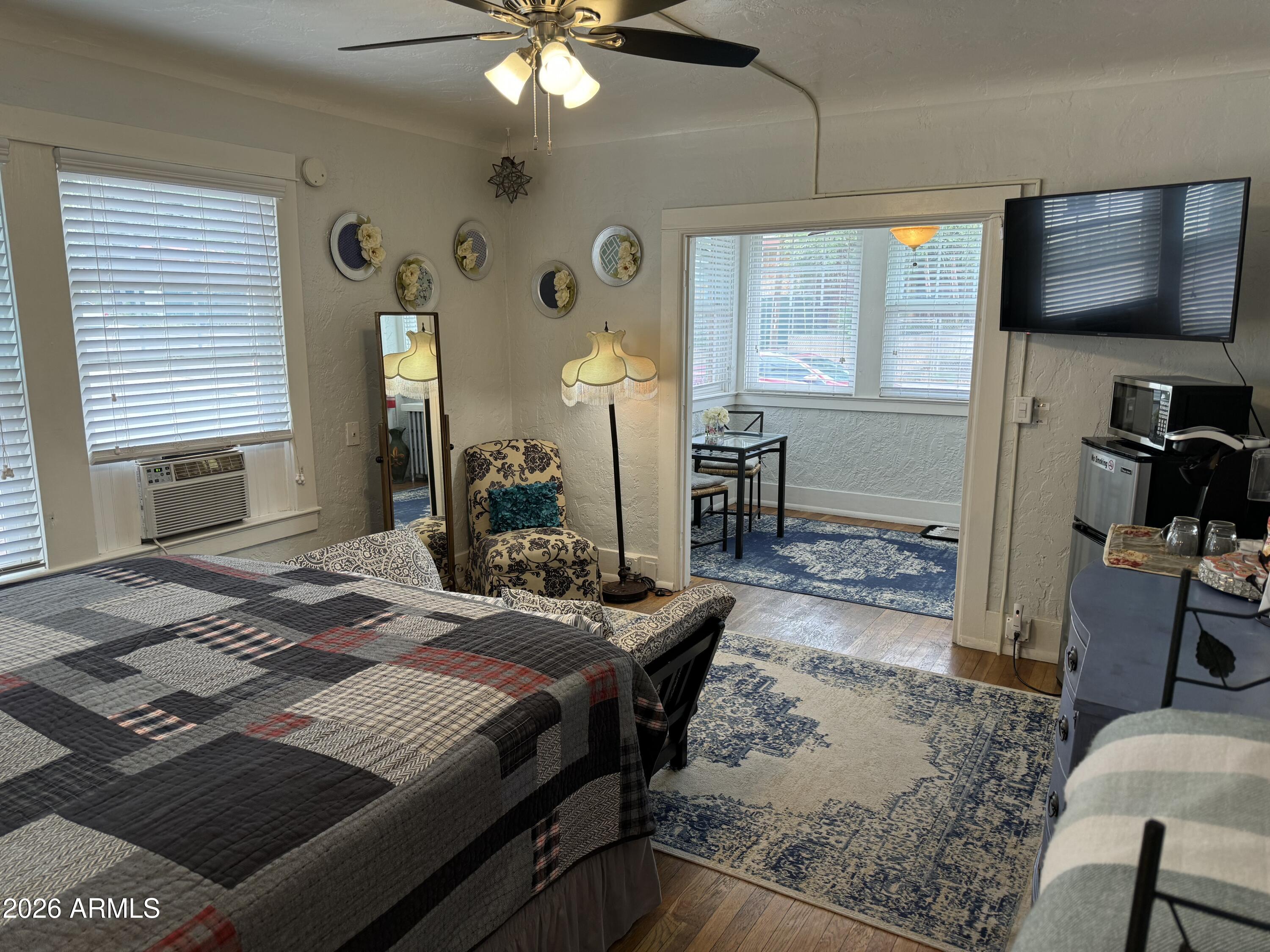 309 N Humphreys Street