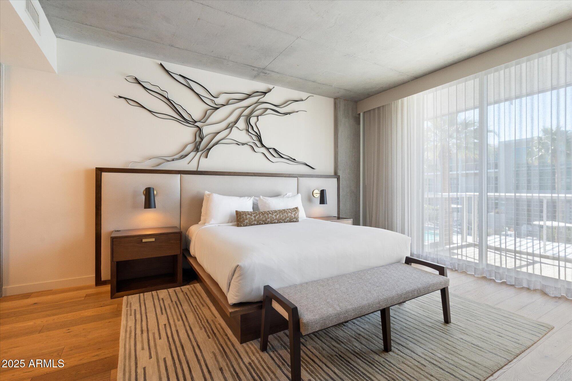 MOUNTAIN SHADOWS RESORT - CONDOMINIUM HOTEL - Residential