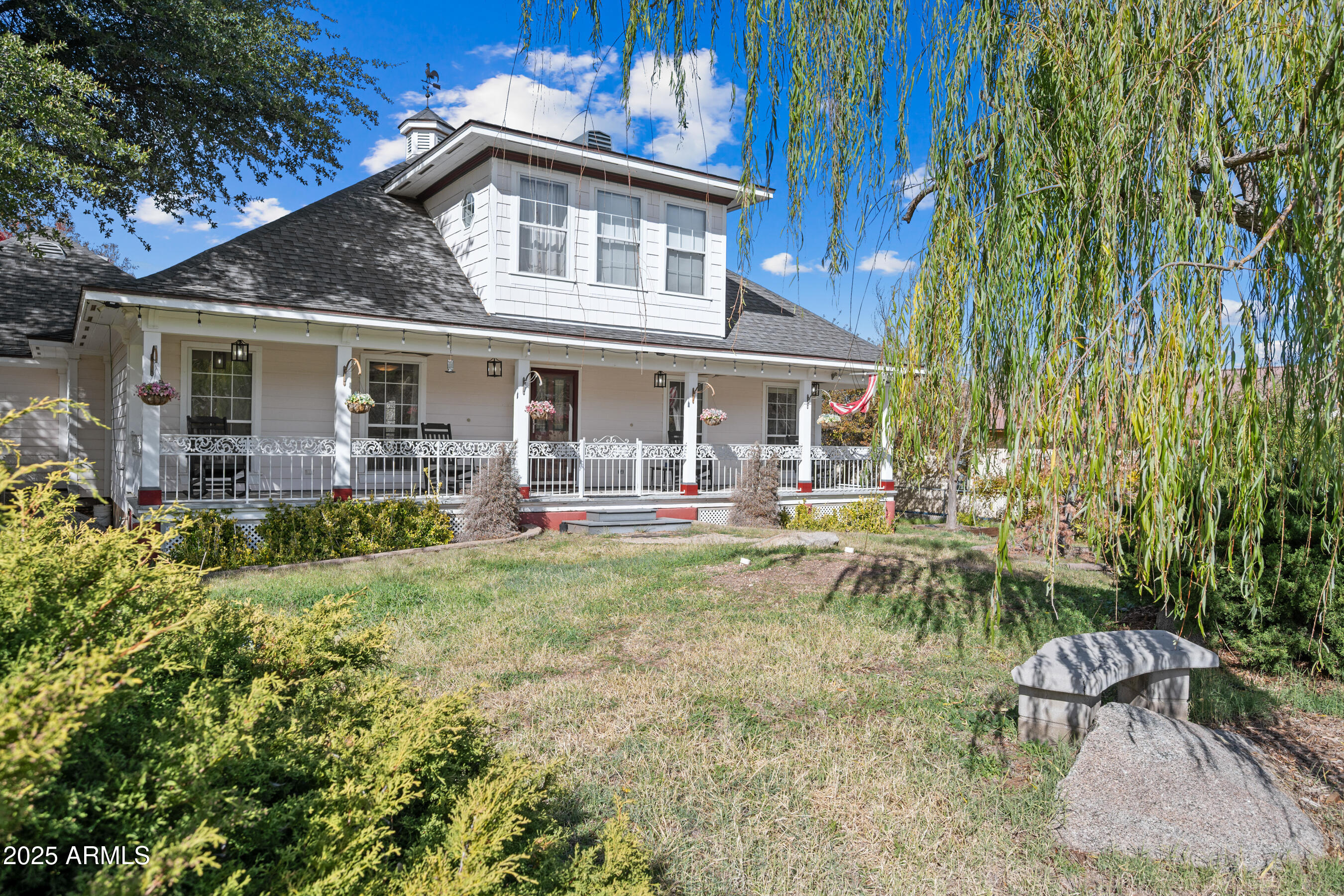 17288 W FOOTHILL Road