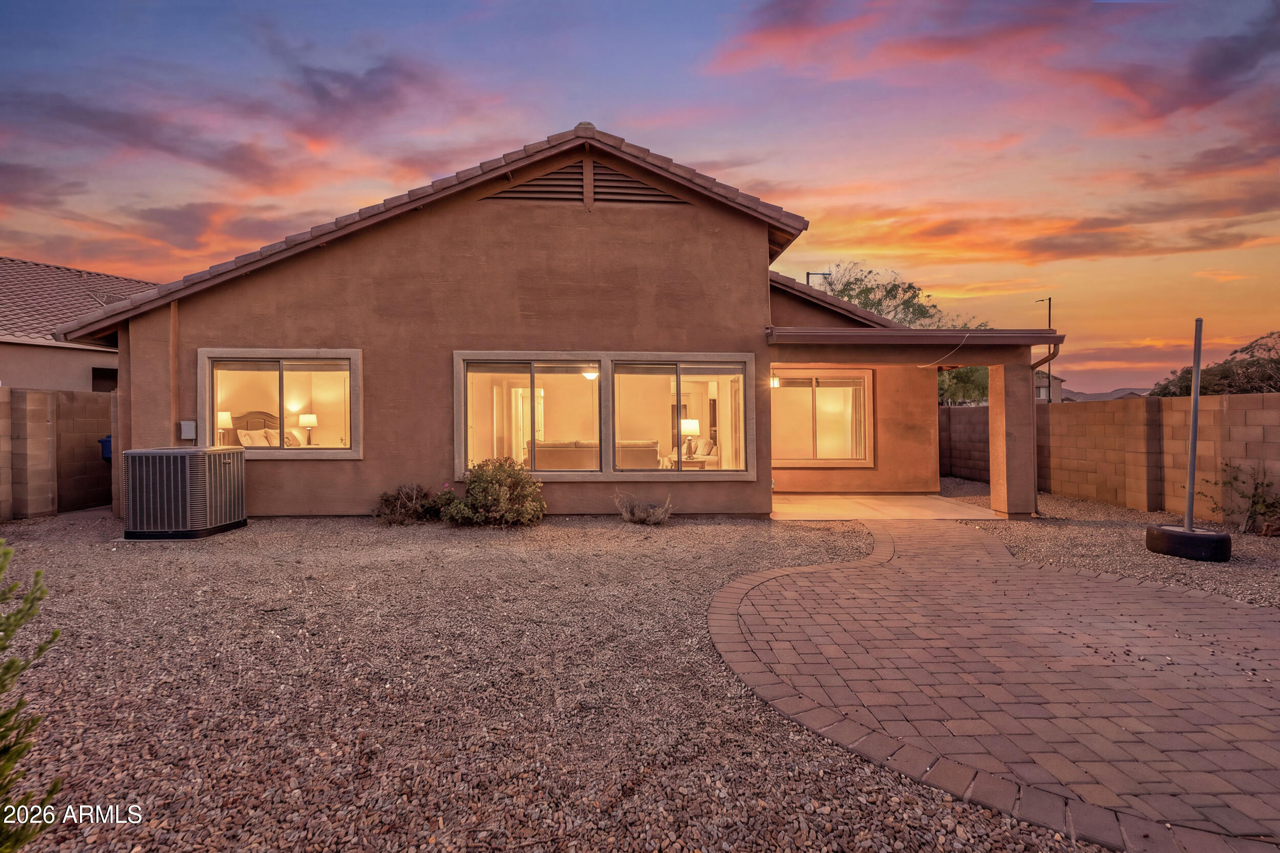 25883 W GIBSON Lane