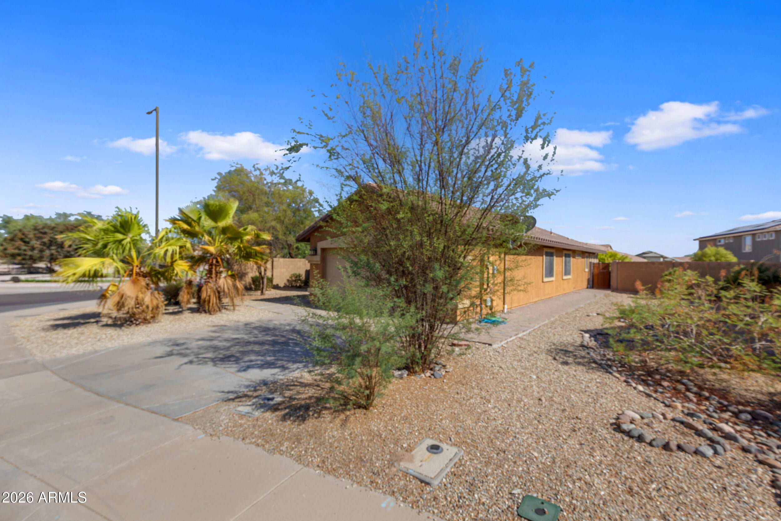 25883 W GIBSON Lane