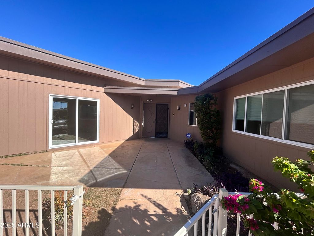 Photo of 10838 W Thunderbird Boulevard, Sun City, AZ 85351 (MLS # 6945098)