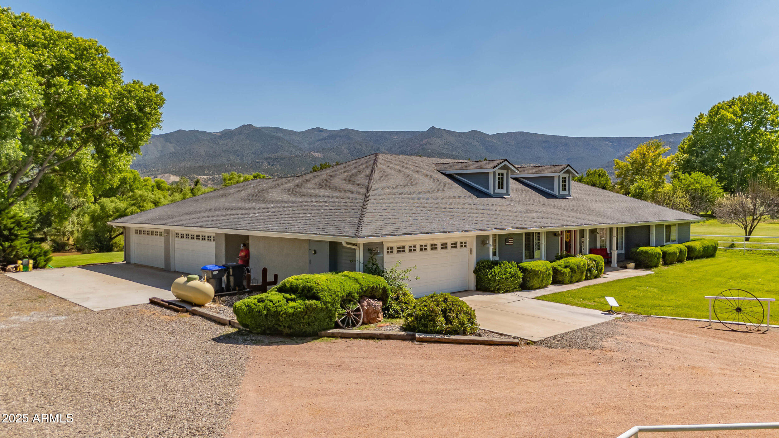 1565 S RIO VERDE Lane