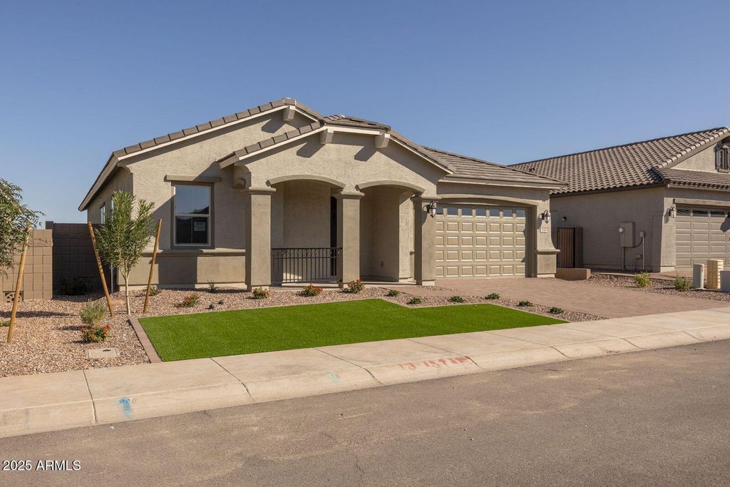 Photo of 3196 W San Cristobal Road, San Tan Valley, AZ 85144 (MLS # 6953668)