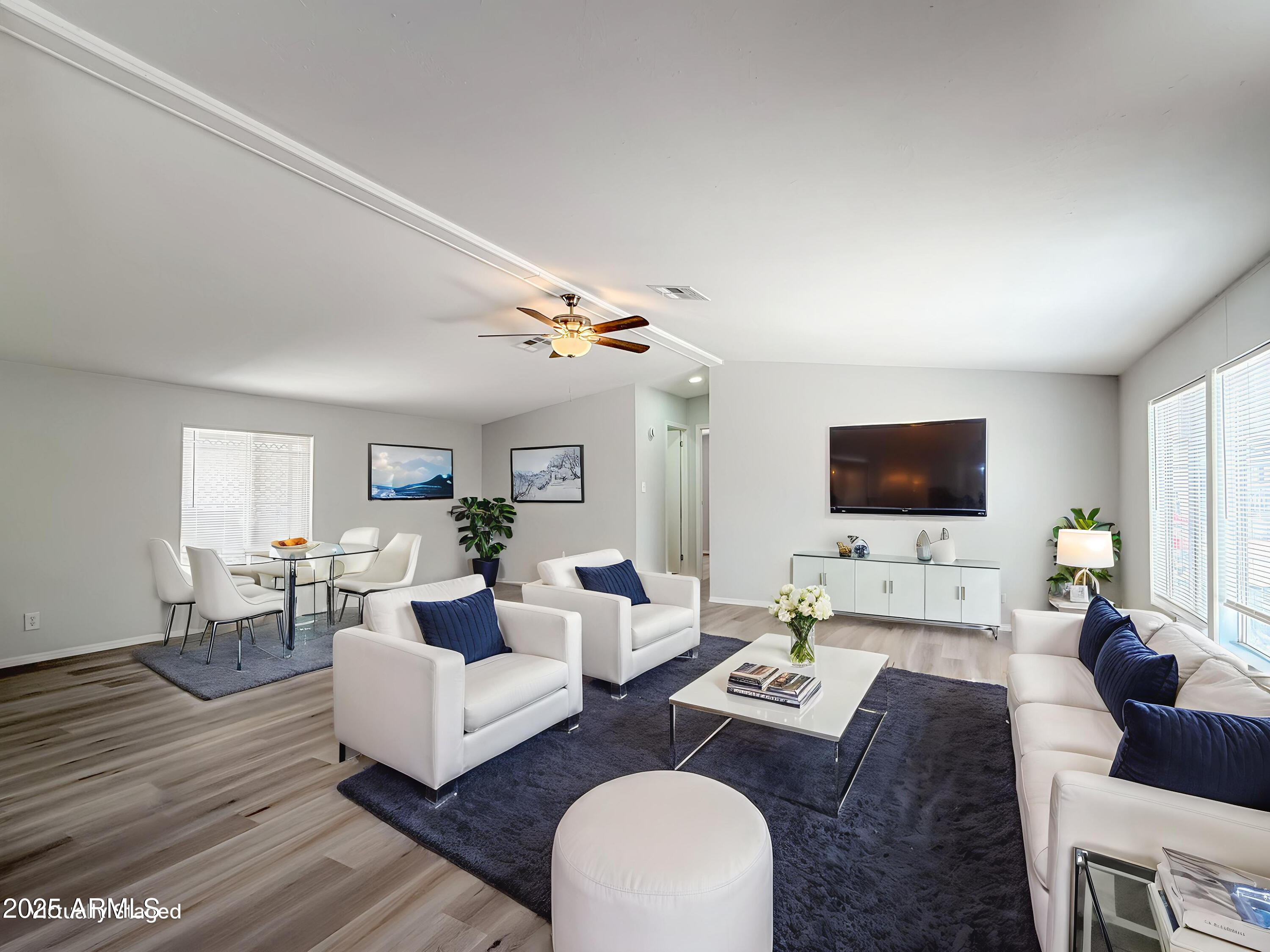 12721 W Greenway Road 39