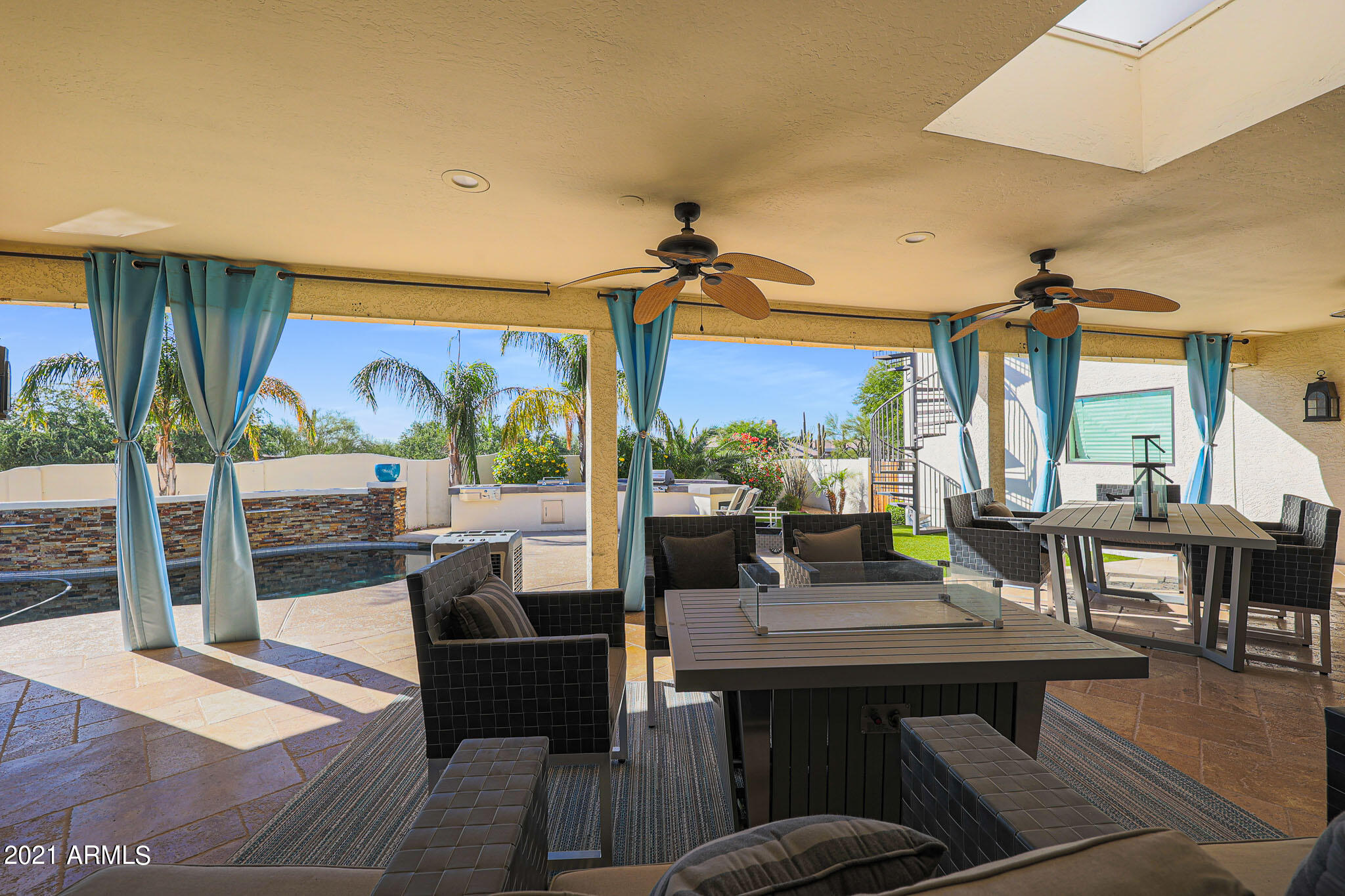 PINNACLE PEAK SHADOWS UNIT 2 - Residential