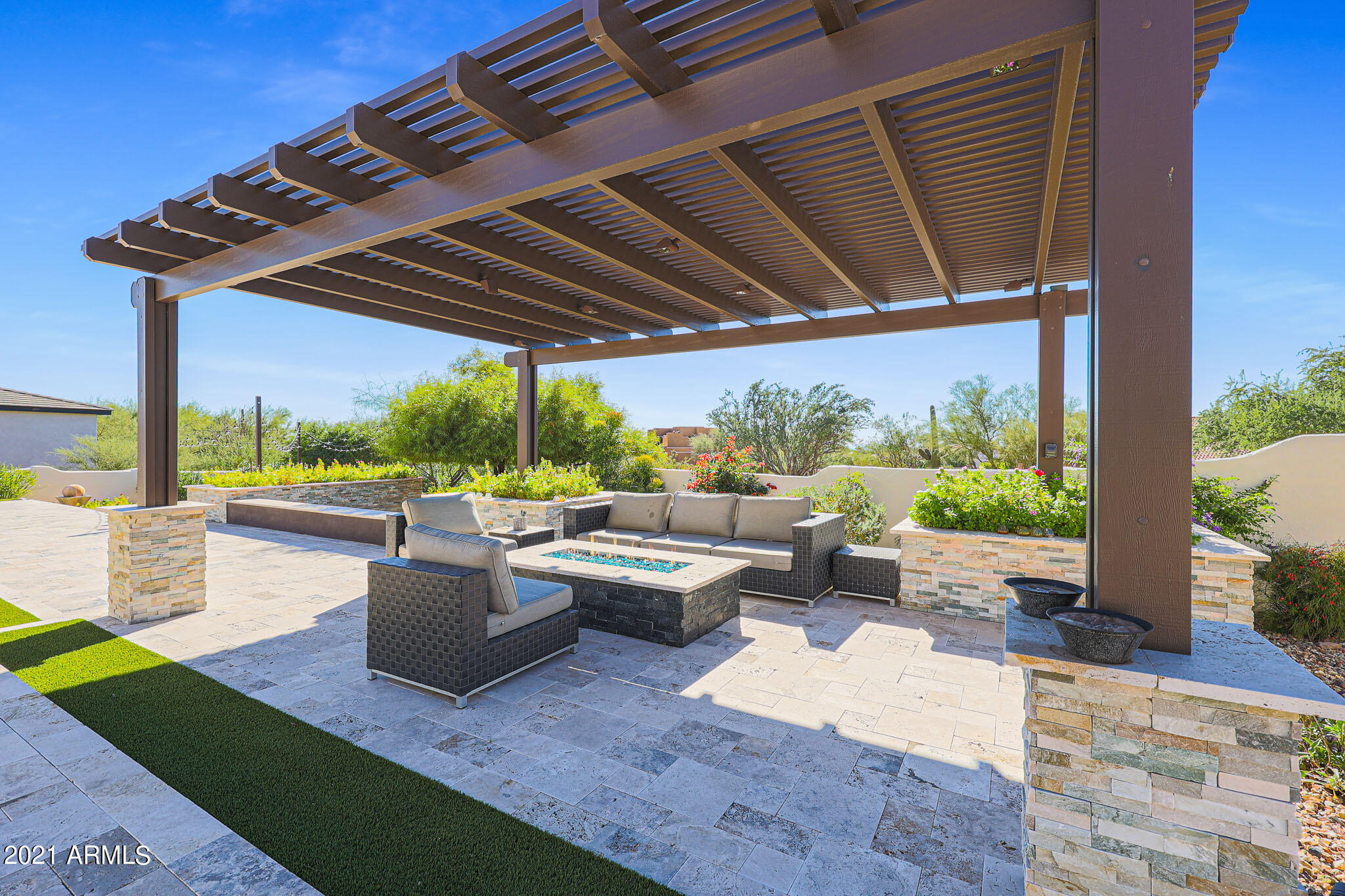PINNACLE PEAK SHADOWS UNIT 2 - Residential