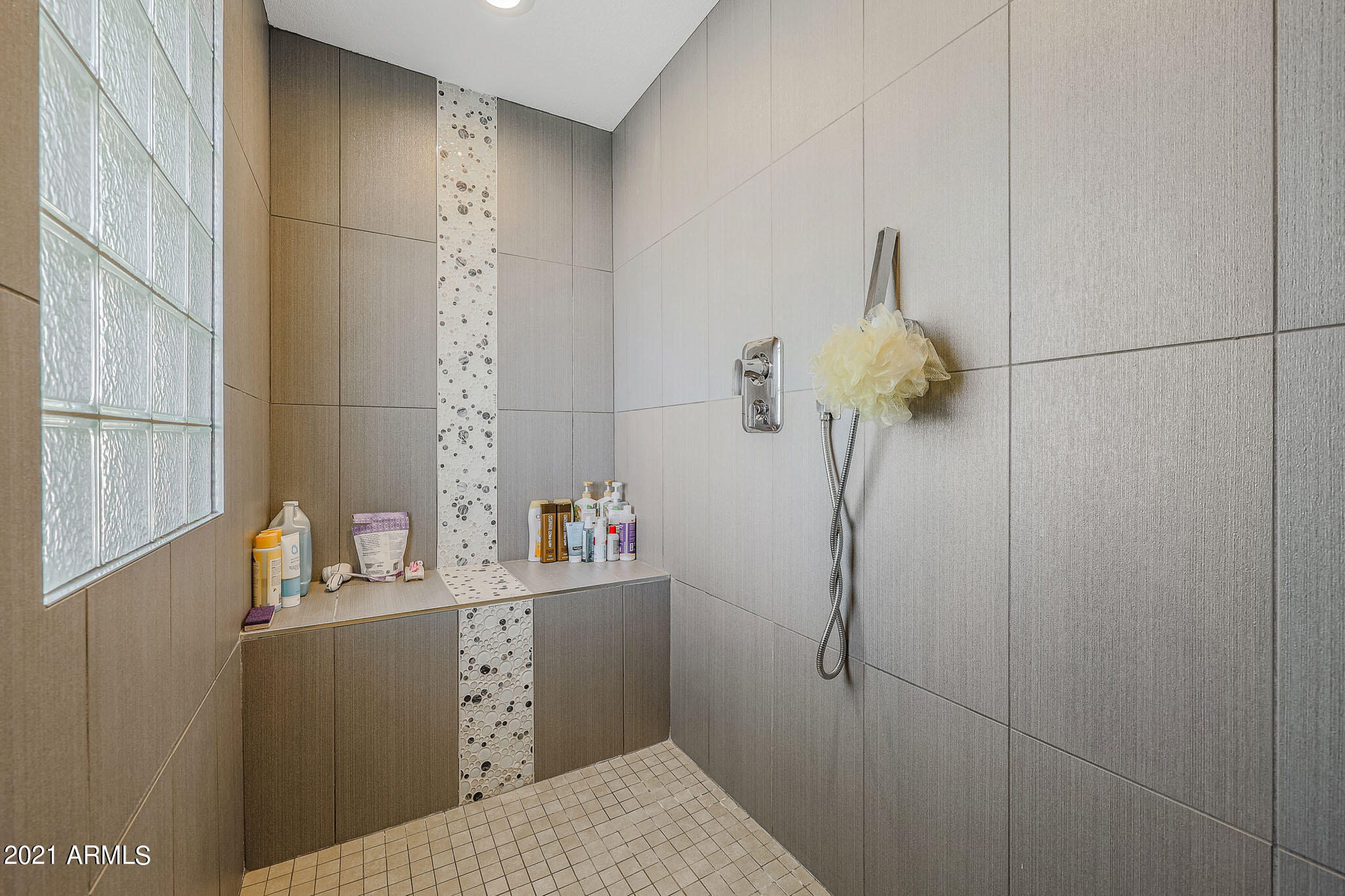 PINNACLE PEAK SHADOWS UNIT 2 - Residential