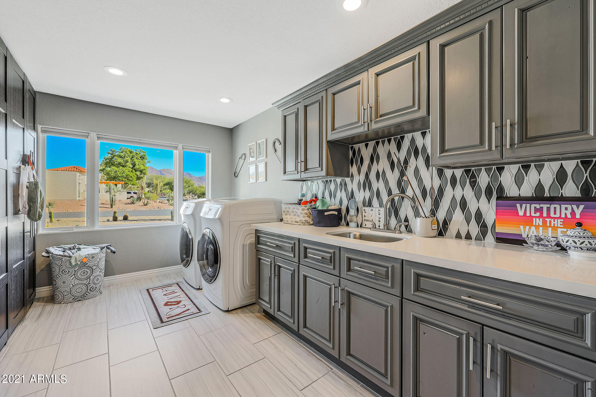 PINNACLE PEAK SHADOWS UNIT 2 - Residential