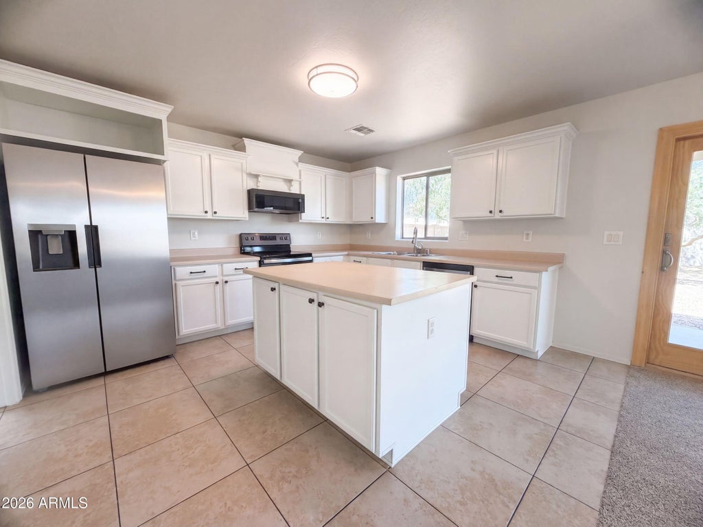 Photo of 544 E Christopher Street, San Tan Valley, AZ 85140 (MLS # 7078035)
