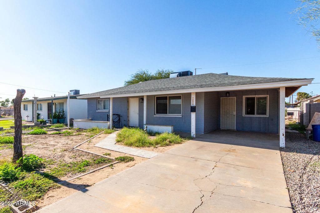 Photo of 106 N 7th Street, Avondale, AZ 85323 (MLS # 6954757)