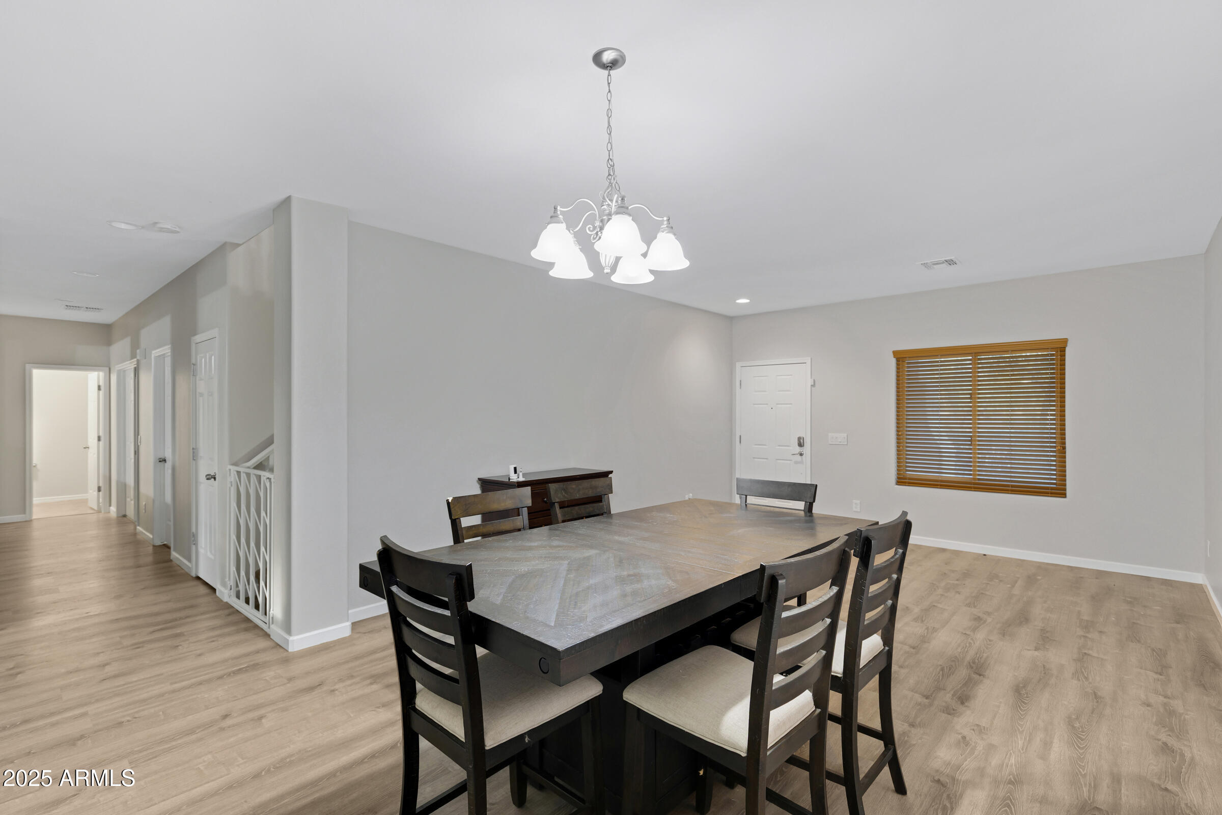 2732 N MONTICELLO Drive