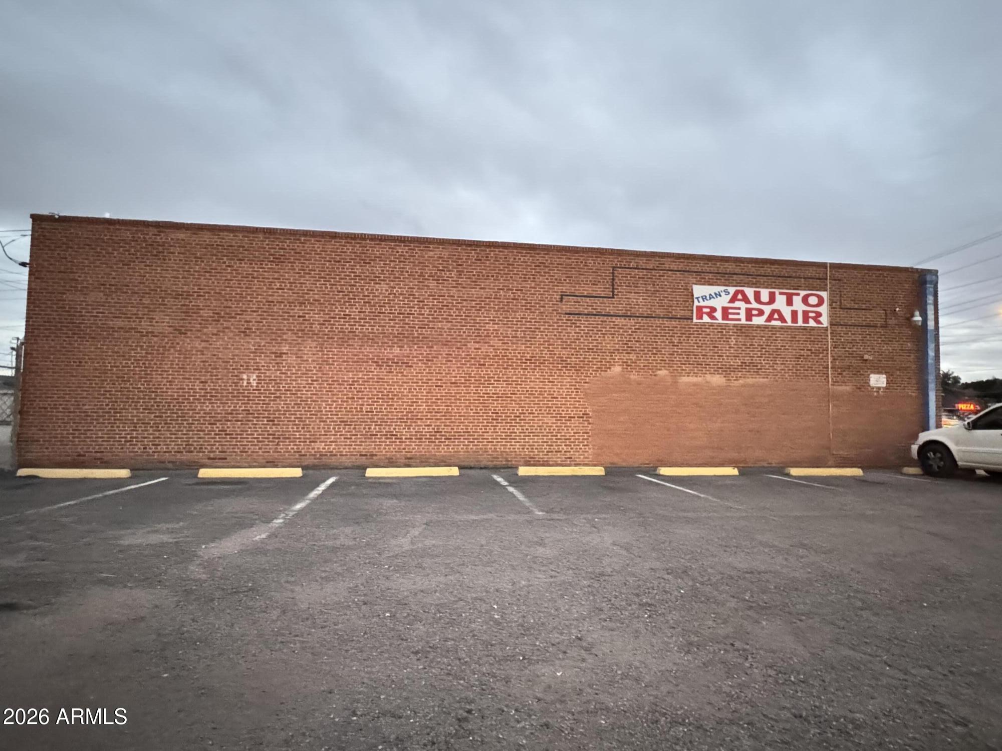 EARLL PLACE - Commercial Sale