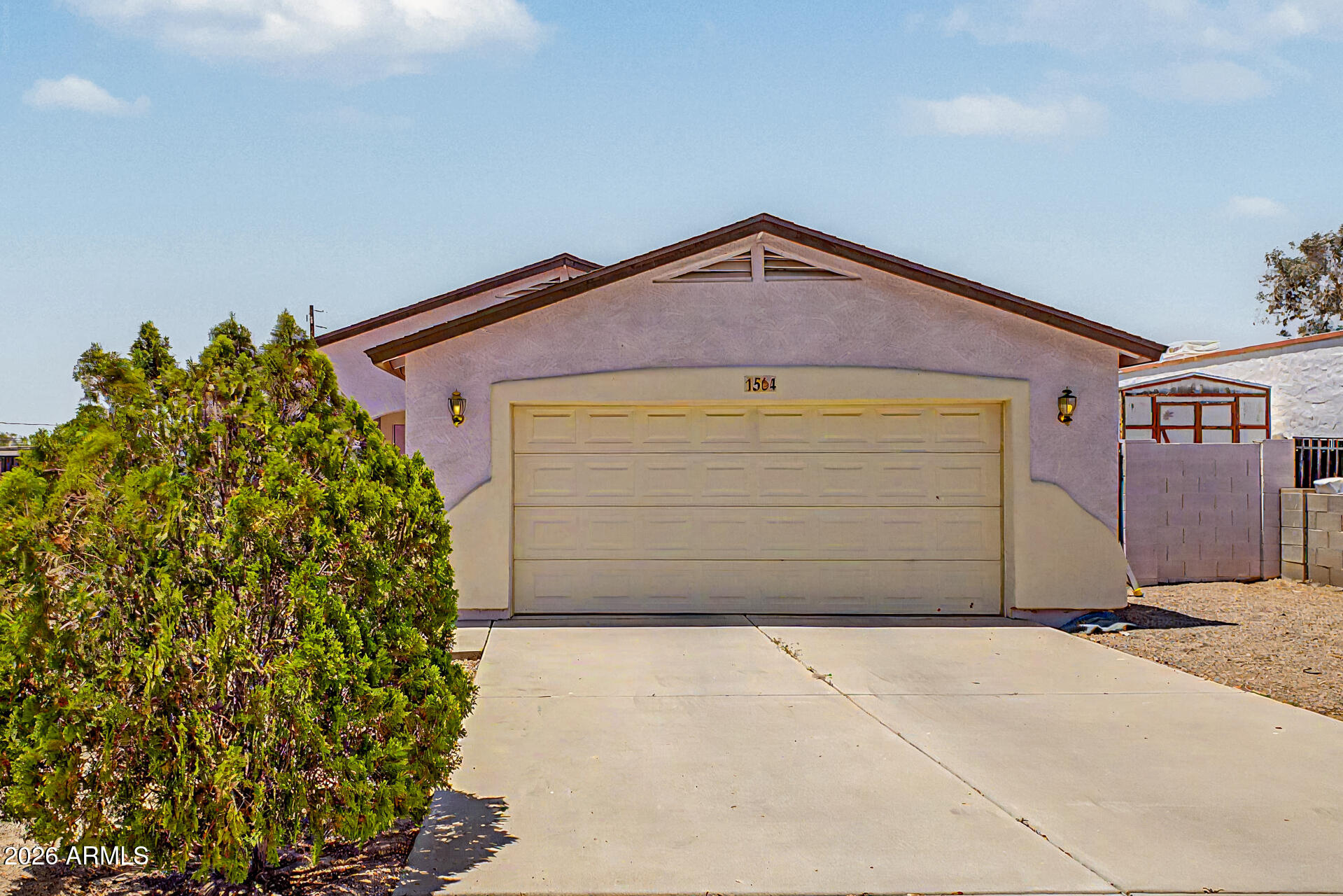 1564 S ROYAL PALM Road