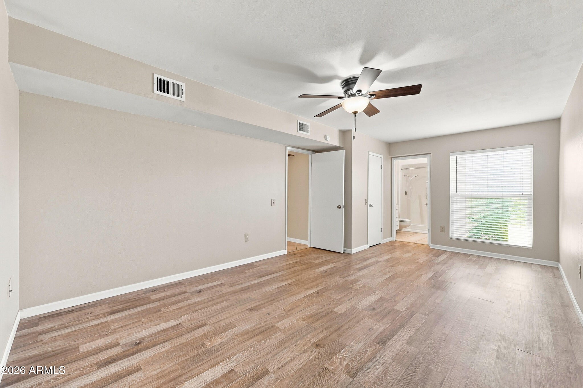 13339 W DESERT GLEN Drive