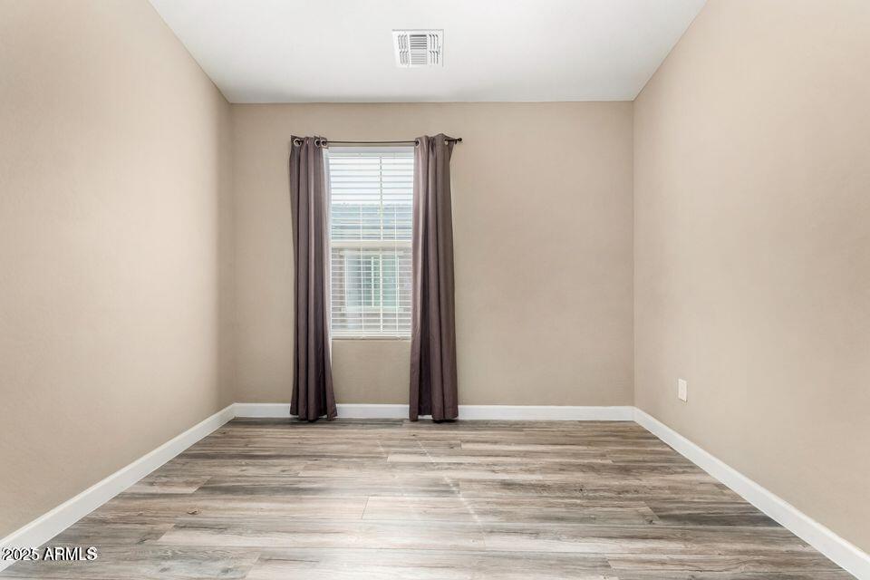 240 W JUNIPER Avenue 1053