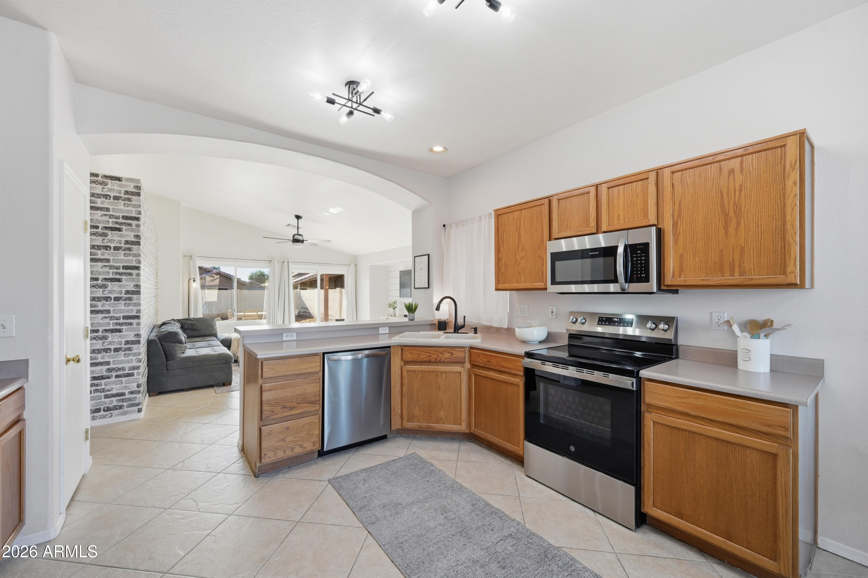 1994 S SPARTAN Street