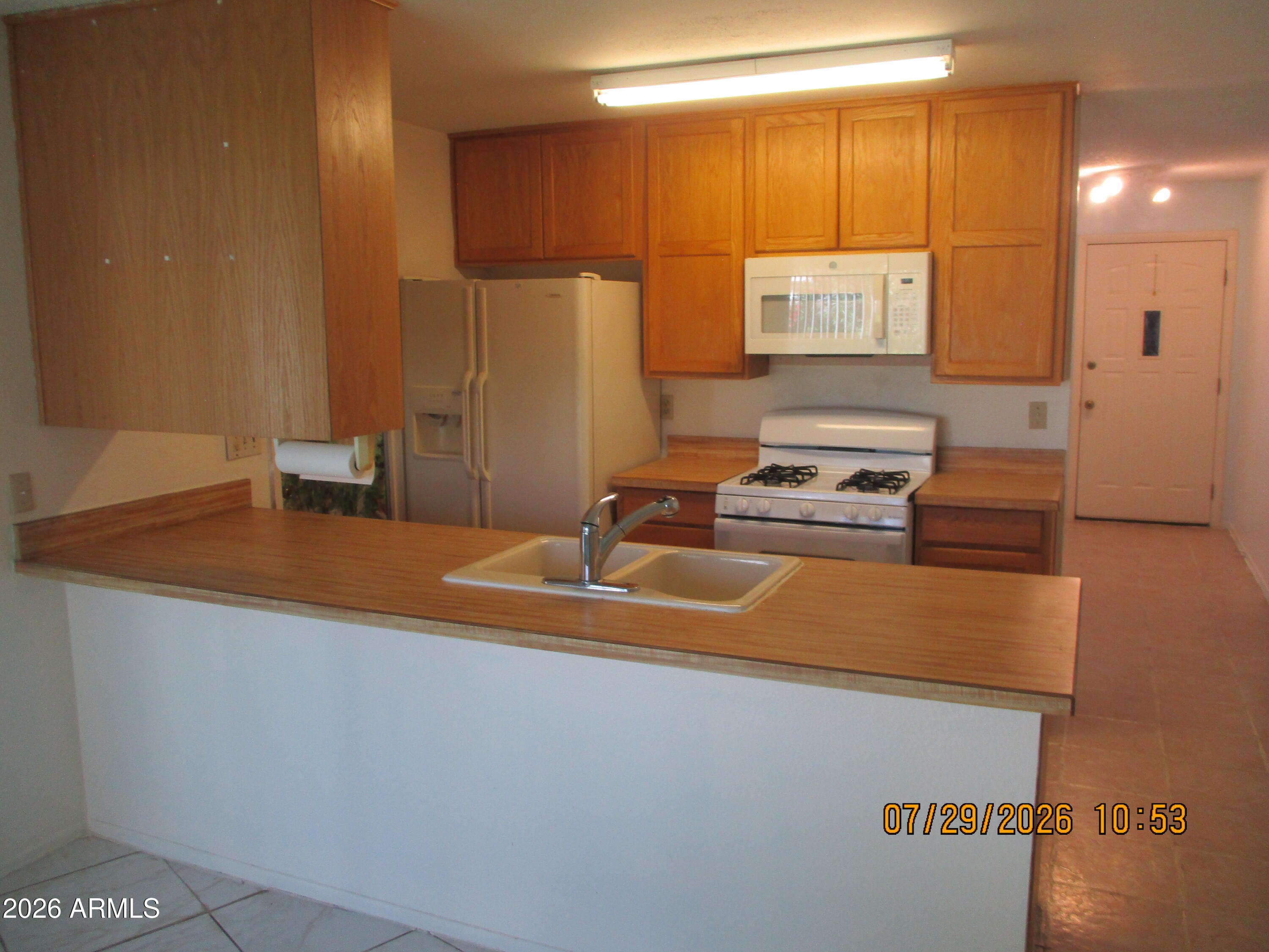 1022 PLAZA TOPAZ --