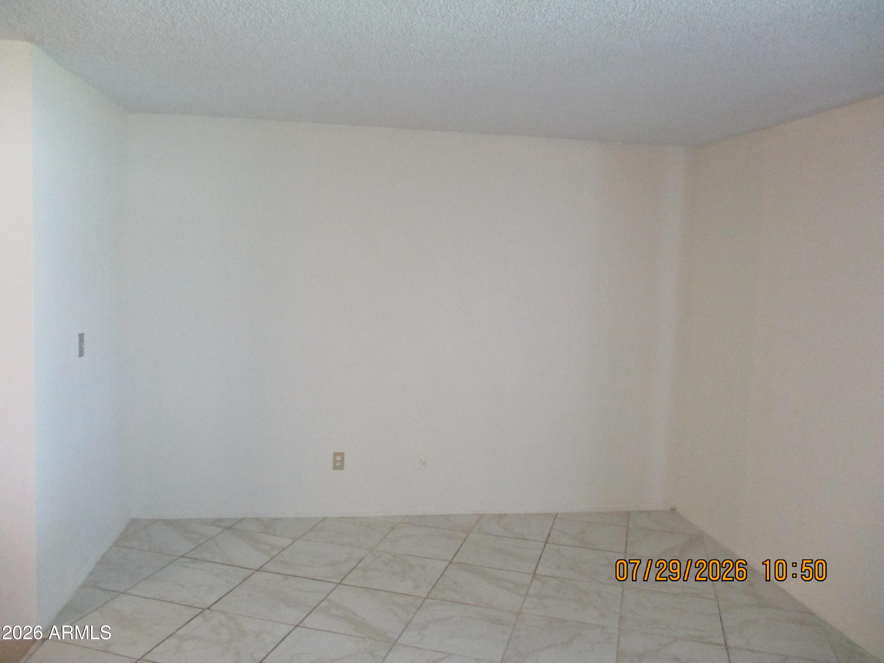 1022 PLAZA TOPAZ --