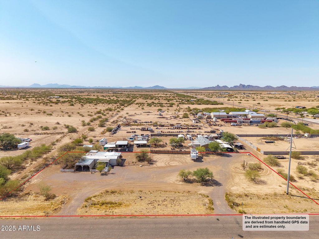 Photo of 9505 W Milligan Road, Casa Grande, AZ 85193 (MLS # 6909390)