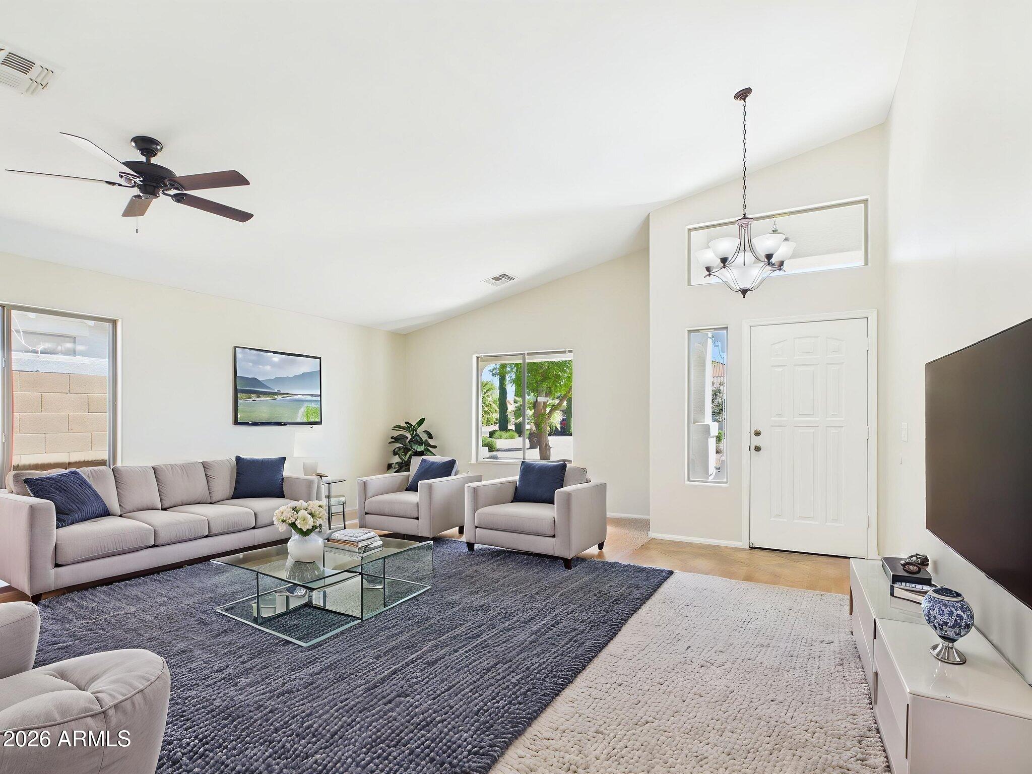 38552 N BEVERLY Avenue