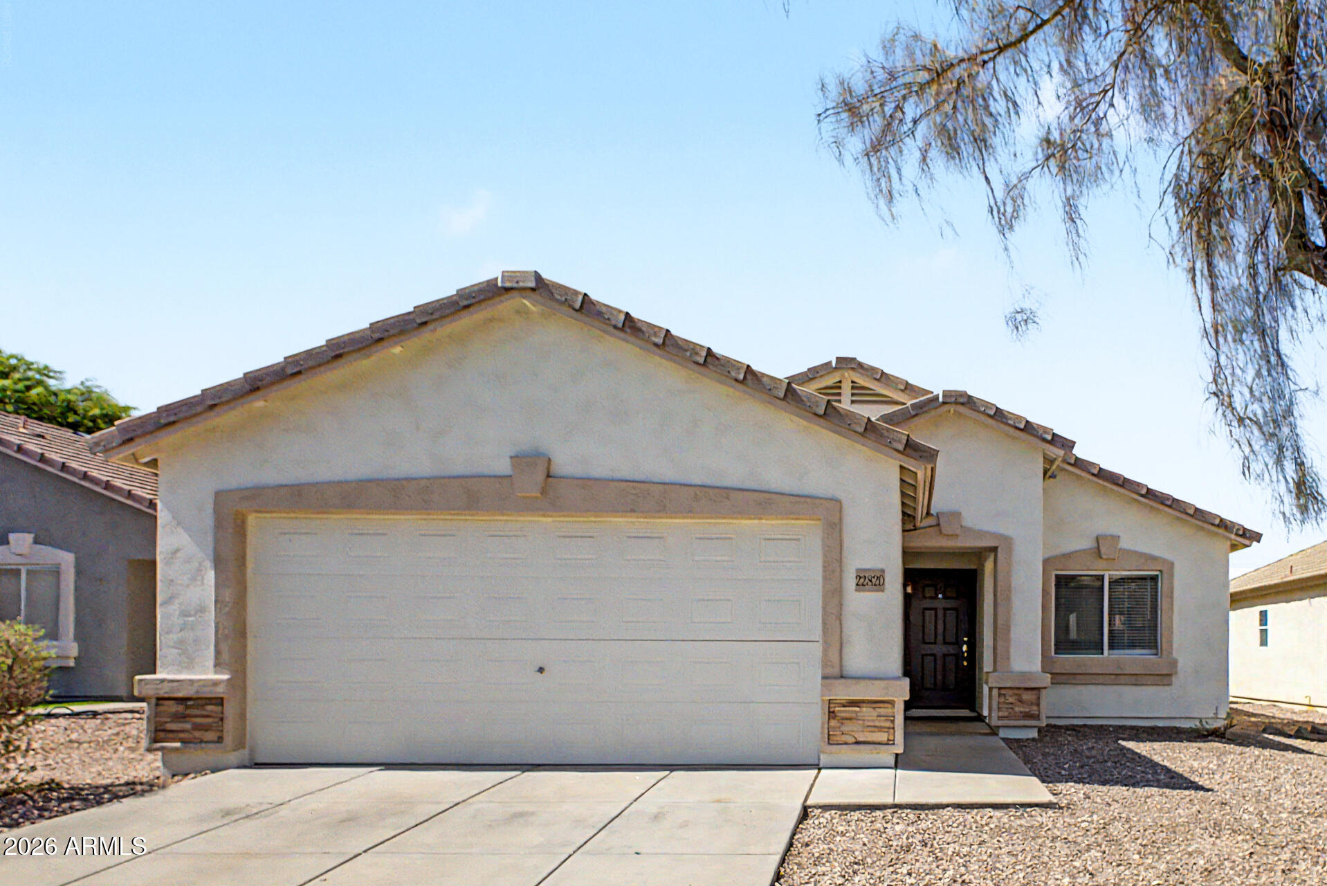 22820 W PAPAGO Street