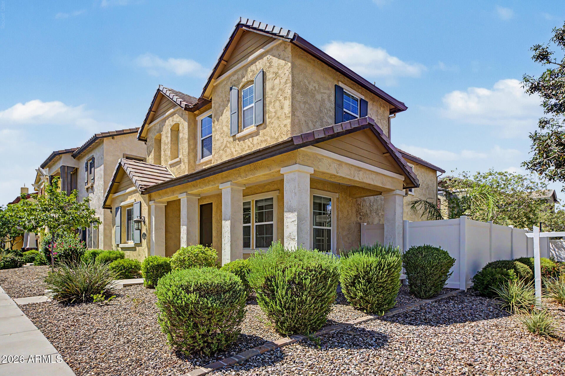 2614 S VALLE VERDE --