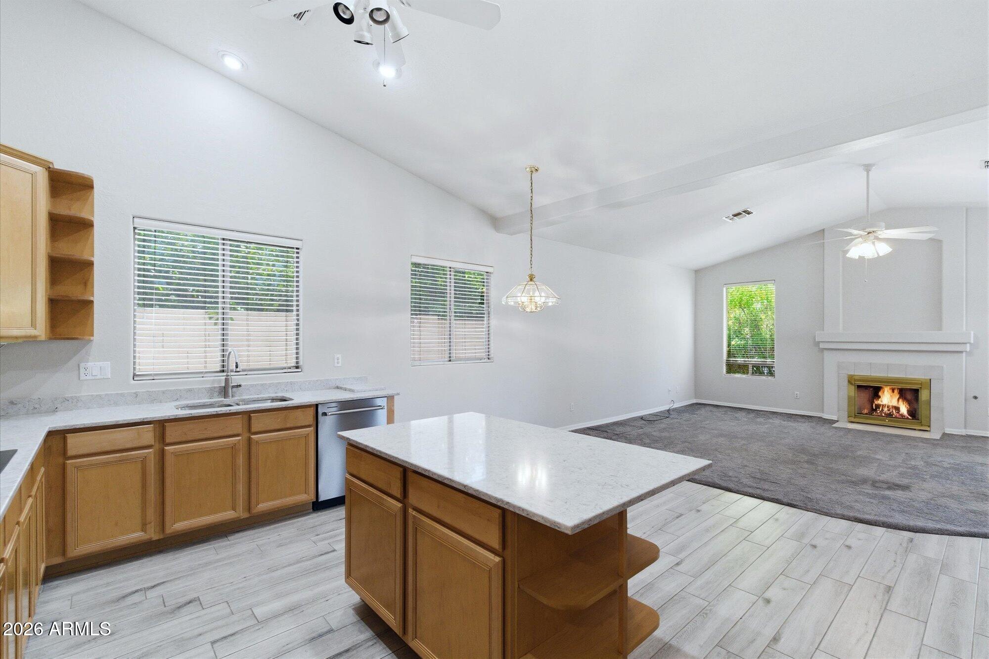 DIAMANTE VISTA - Residential