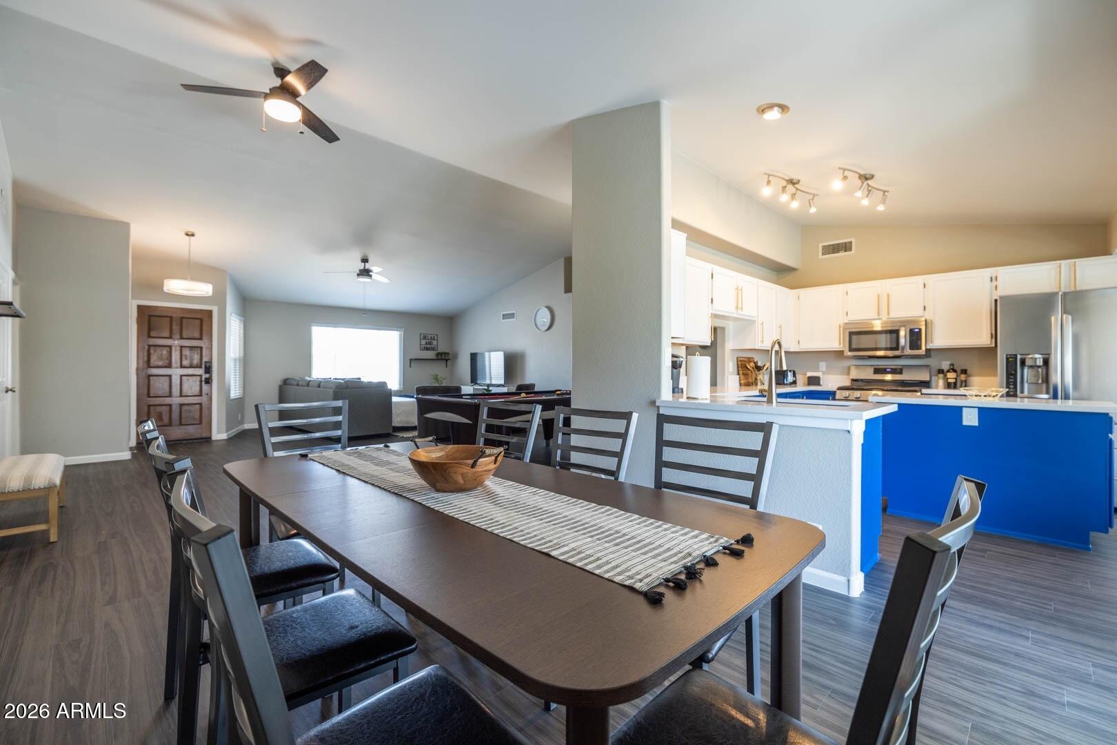 LA BUENA VIDA PHASE 1 LOT 1-251 TR A B - Residential