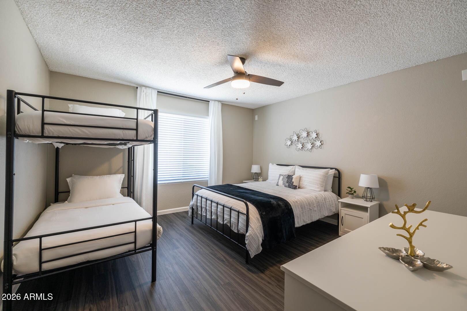 LA BUENA VIDA PHASE 1 LOT 1-251 TR A B - Residential