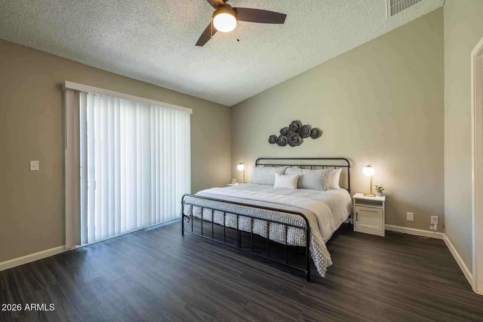 LA BUENA VIDA PHASE 1 LOT 1-251 TR A B - Residential