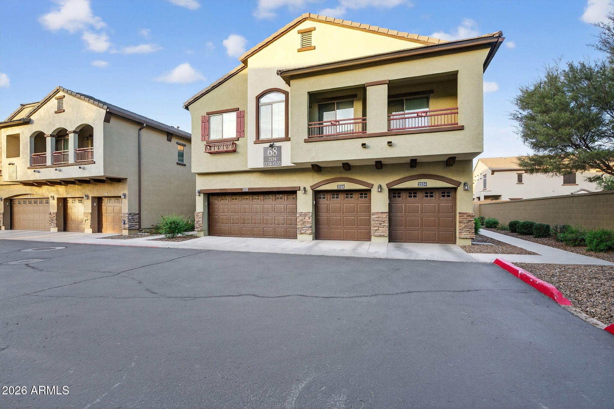 2725 E MINE CREEK Road 1135