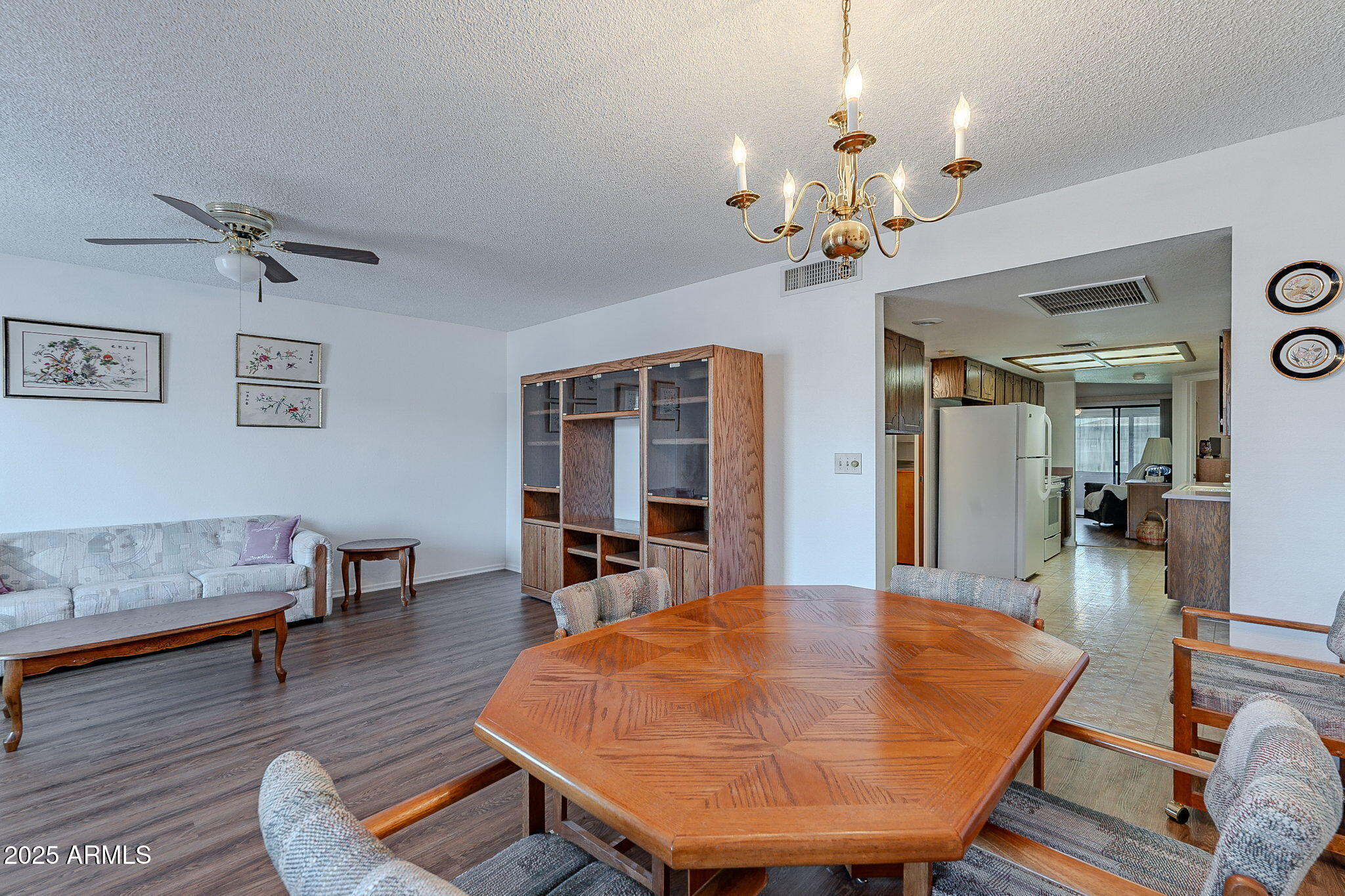 520 S GREENFIELD Road 22