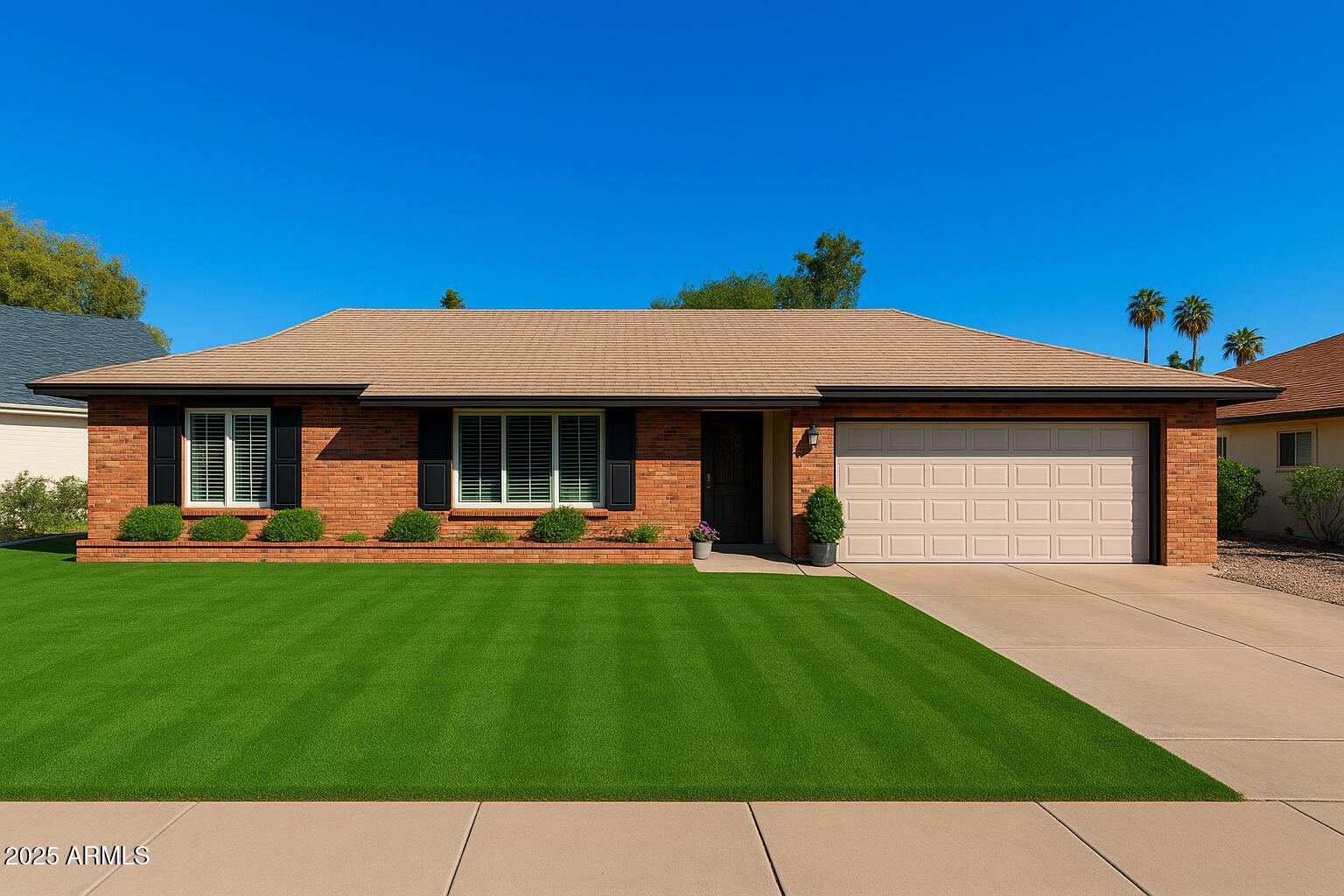 2739 S EMERSON Circle